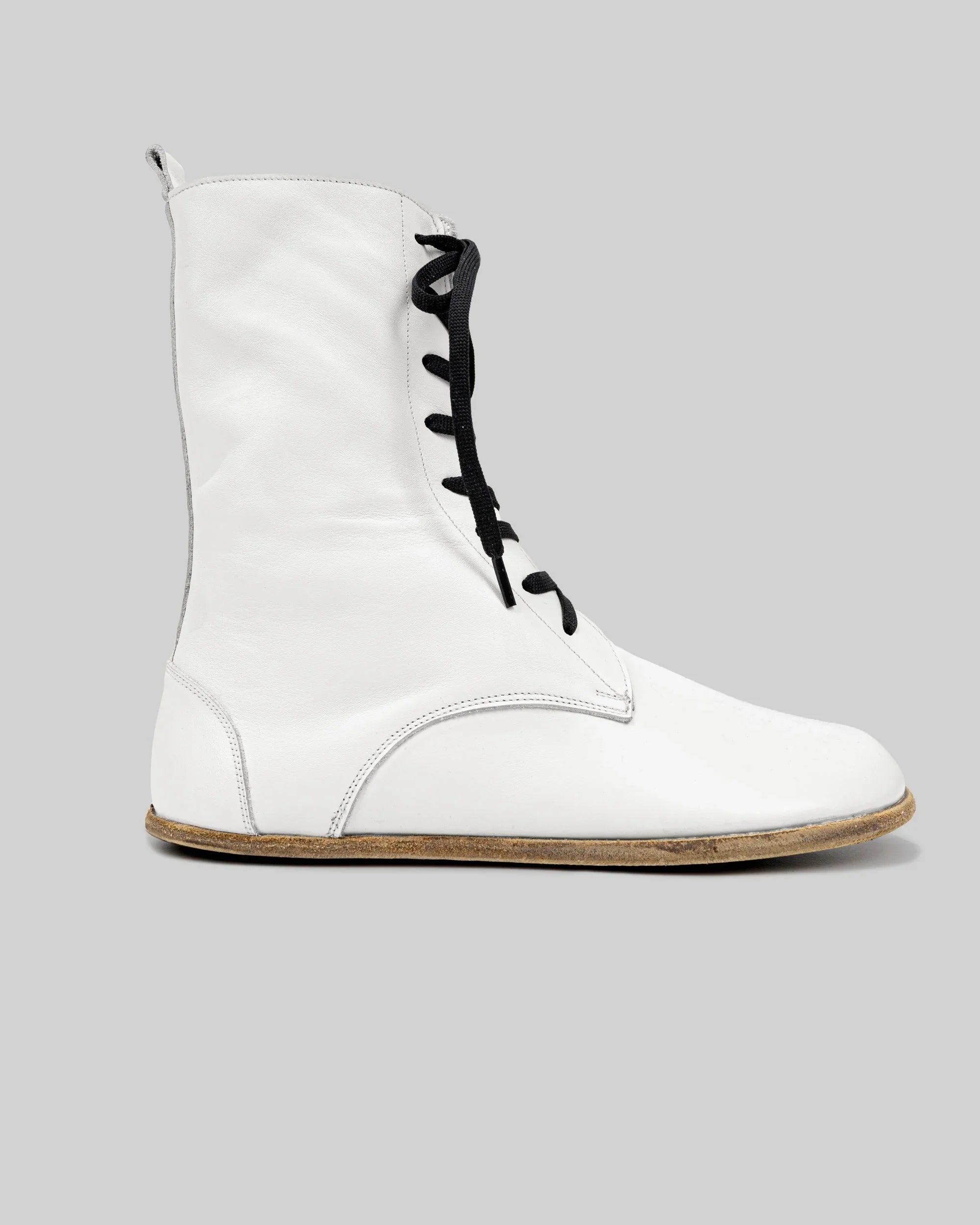 Men's White Barefoot Boot - Handcrafted Calf Leather Wide Toe Box | Bespoky