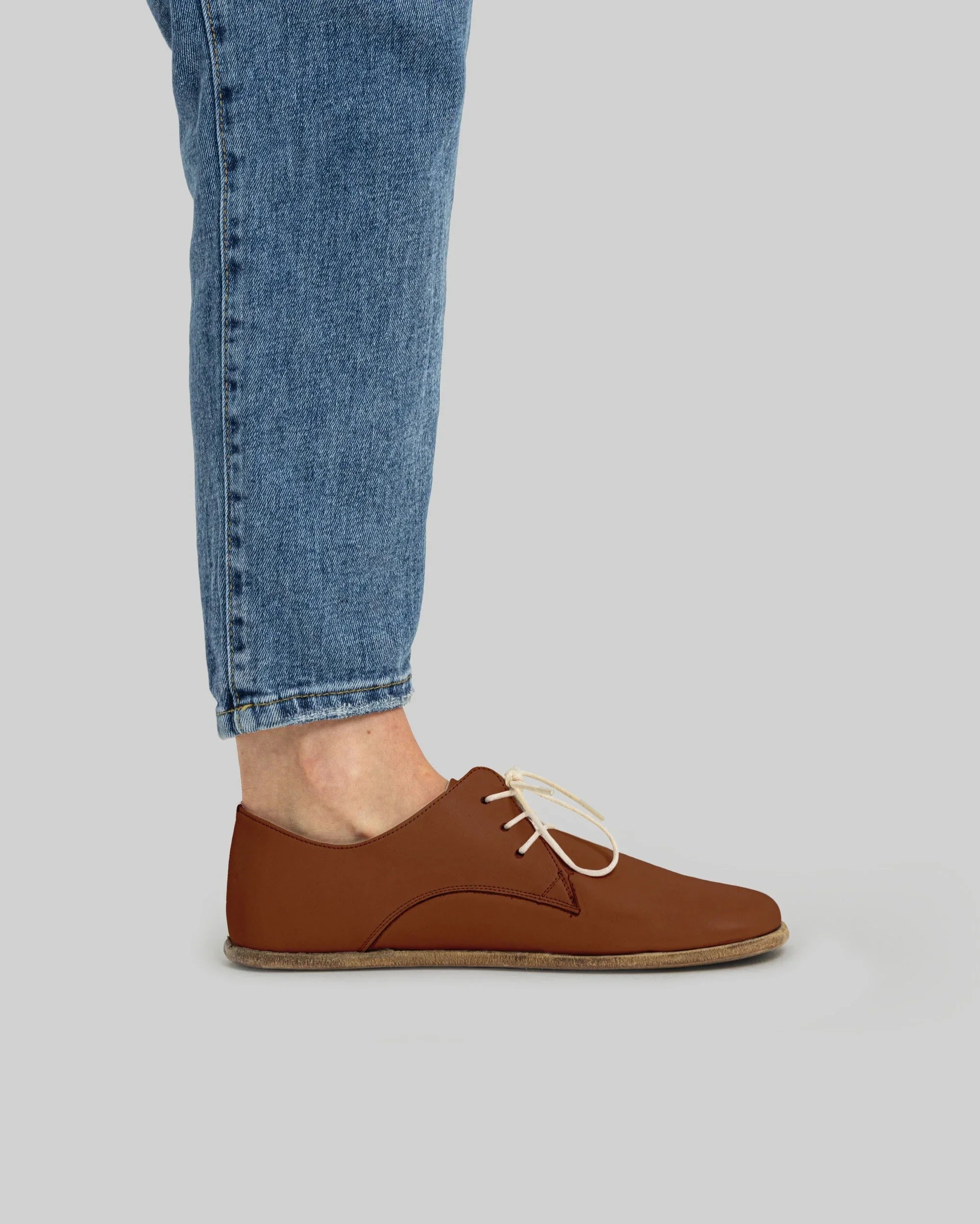 Close-up calf leather - Dark Brown Oxford Shoes Detail | Bespoky