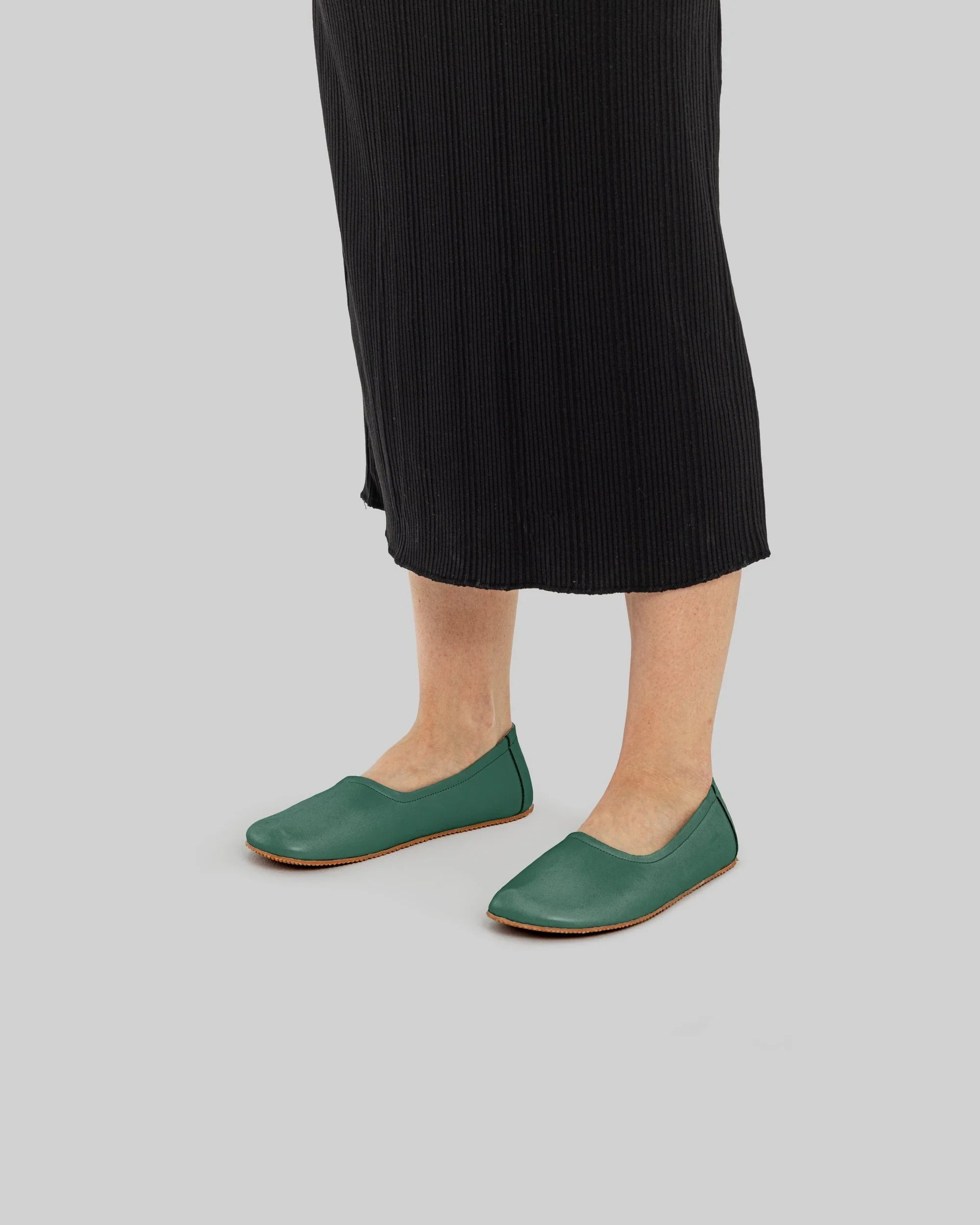 Paar groene ballerina's - Barefoot brede teen kalfsleer | Bespoky