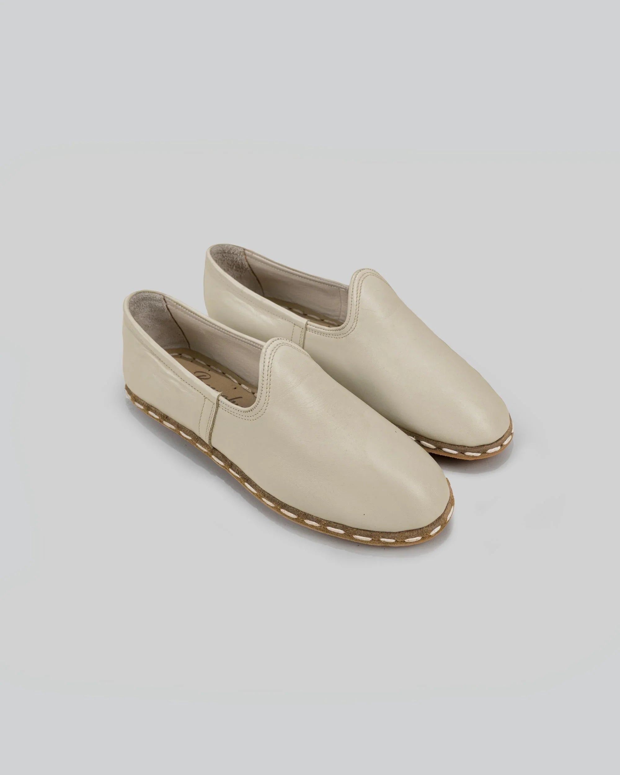 Men's Beige Yemeni Shoes - Handcrafted Calf Leather Wide Toe Box | Bespoky