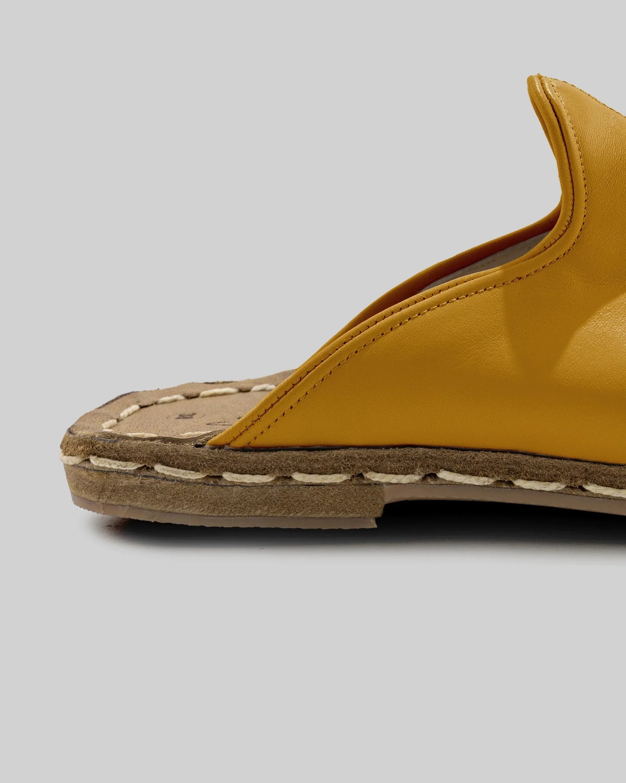 Detail Mustard Slippers - Handcrafted Calf Leather Turkey | Bespoky