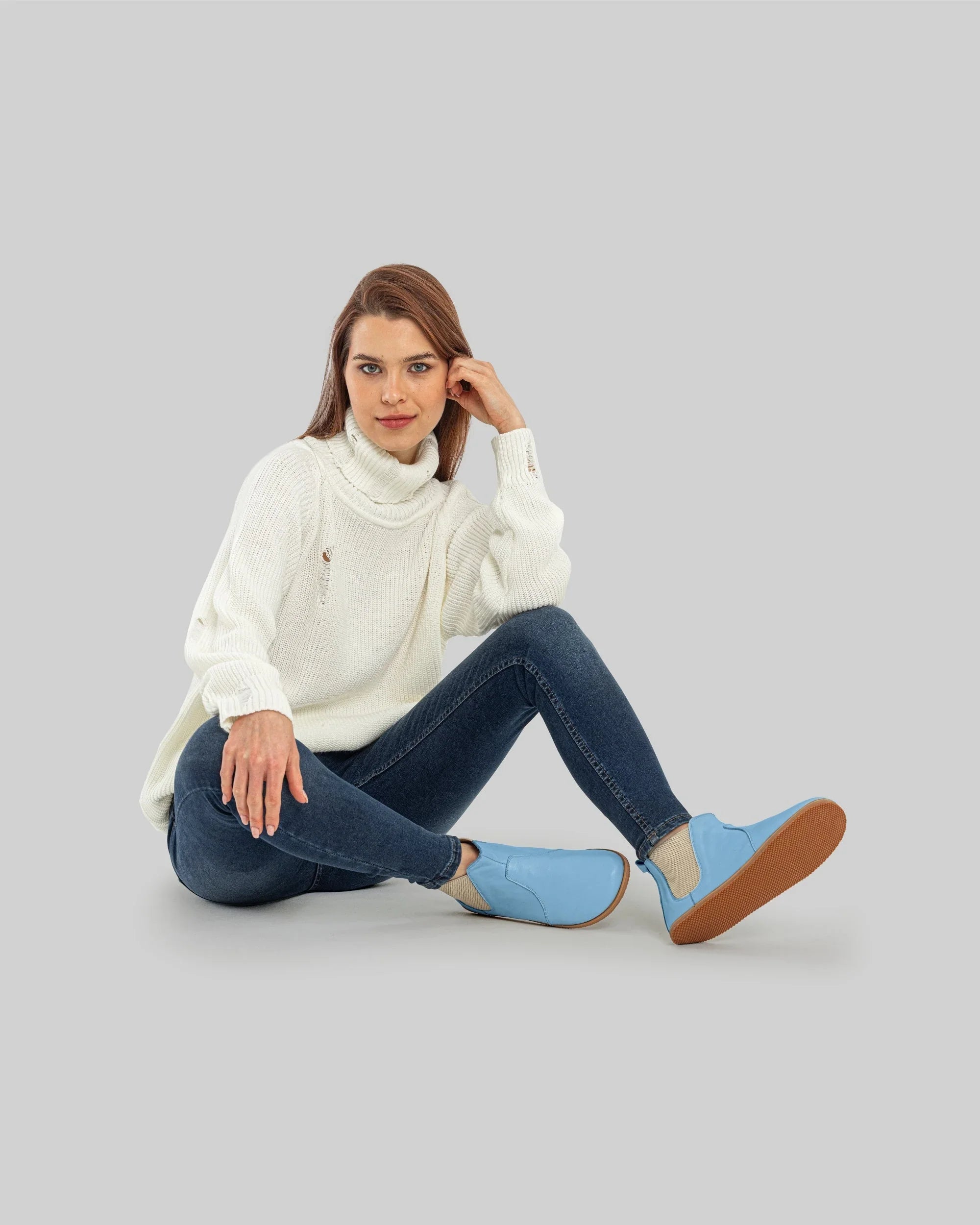 Close-up calf leather - Baby Blue Chelsea Boots Detail | Bespoky
