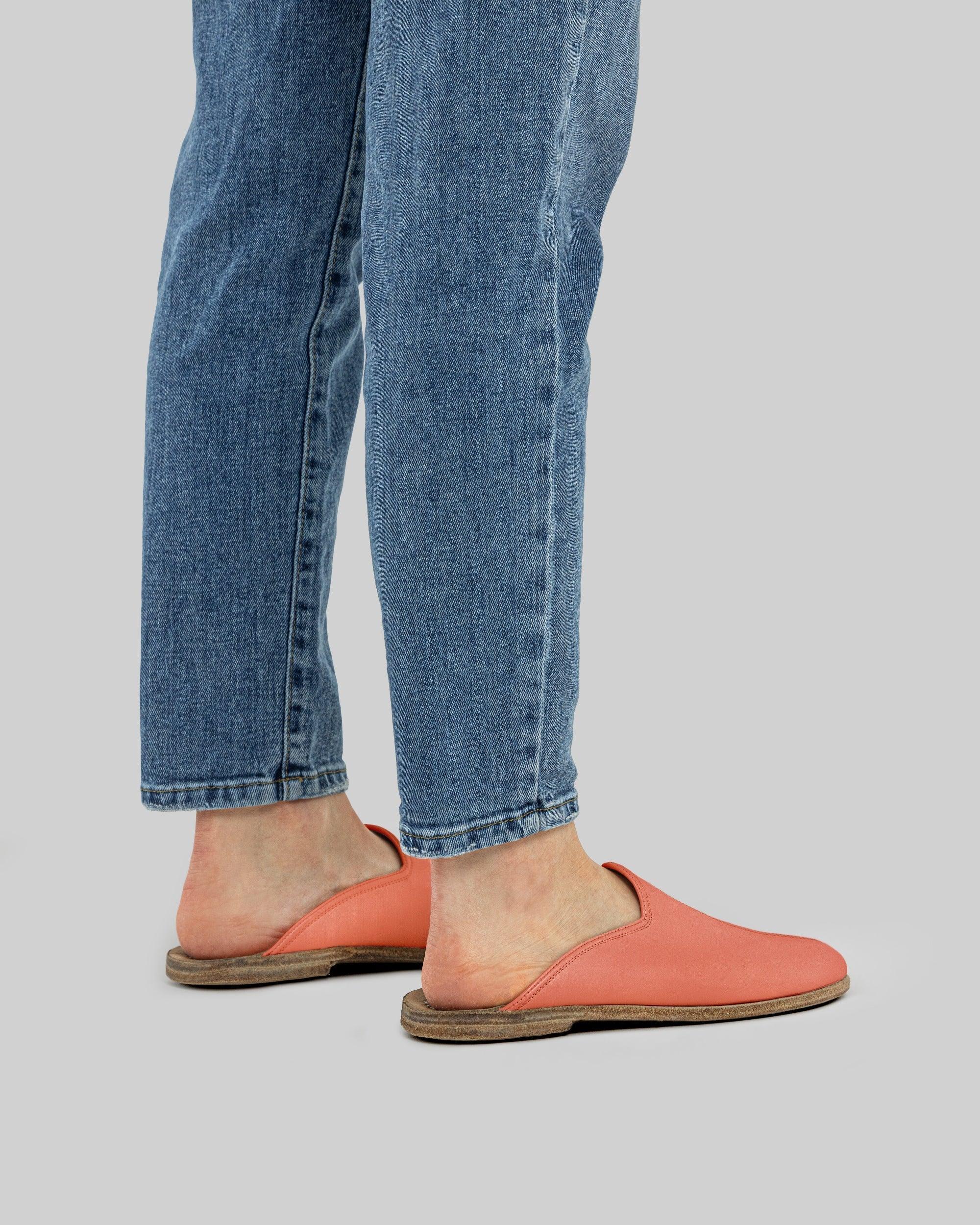 Detail Pomegranate Slippers - Handcrafted Calf Leather Turkey | Bespoky