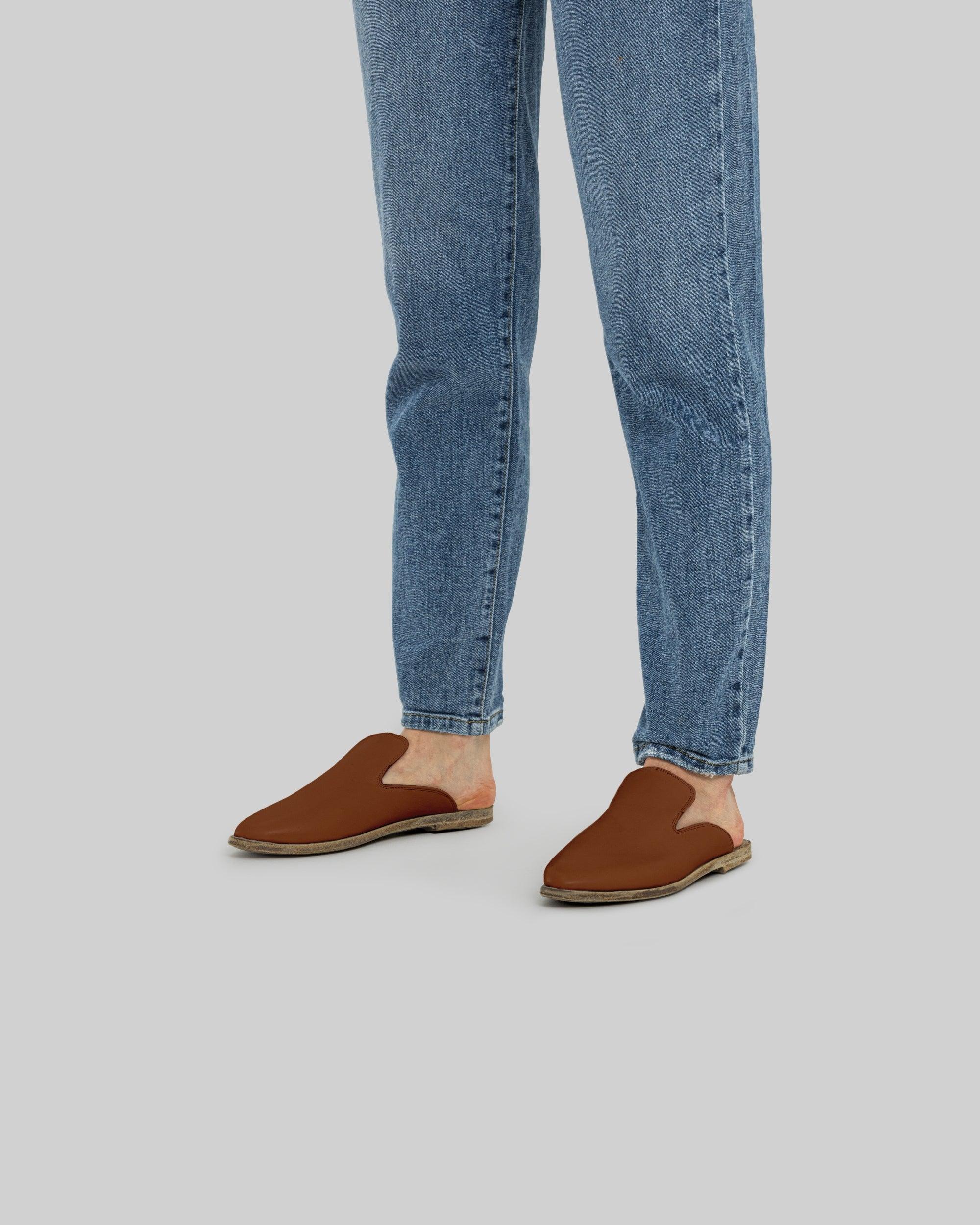 Detail Dark Brown Pointed Toe Mules - Handcrafted Calf Leather Turkey | Bespoky