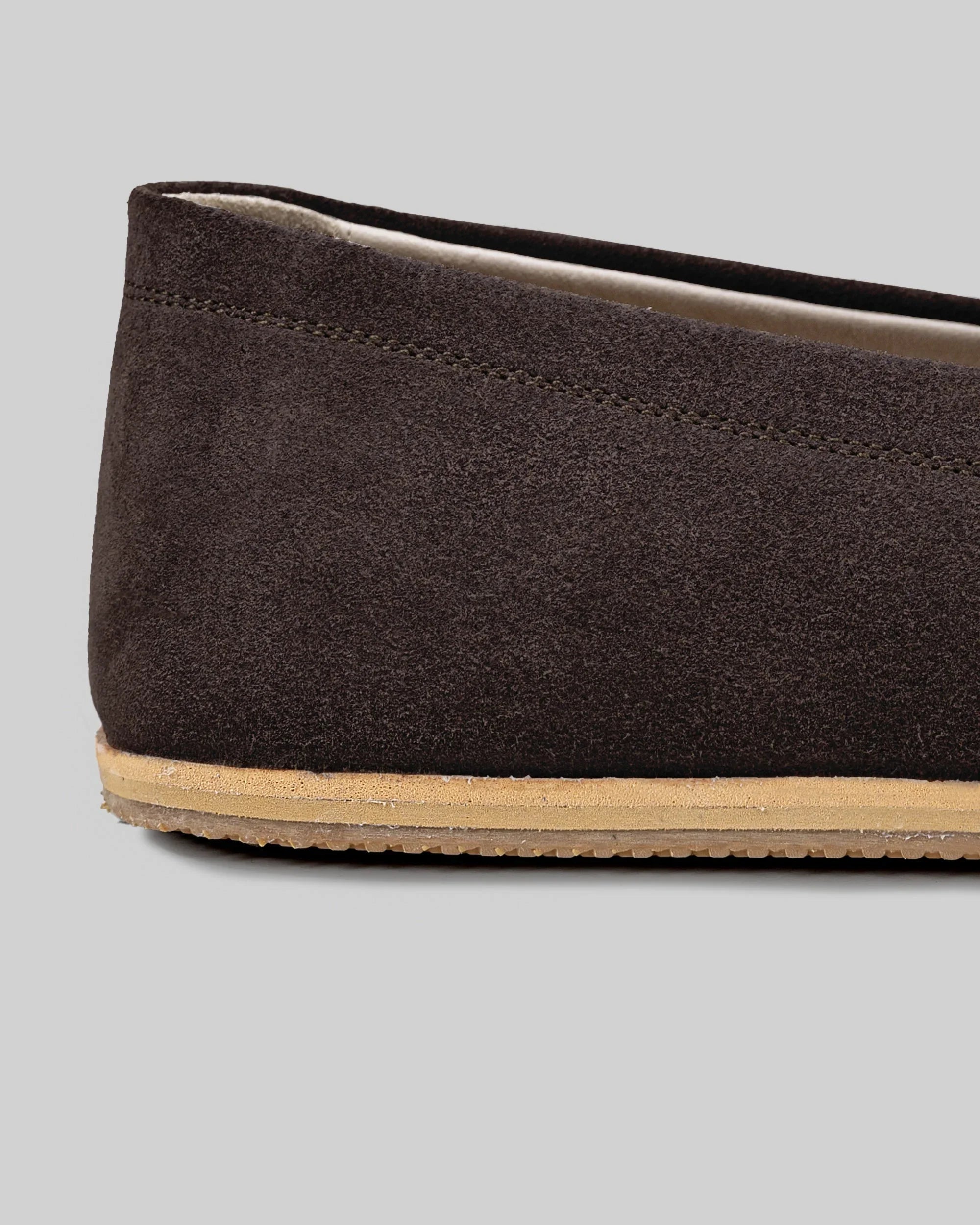 Close-up calf leather - Brown Barefoot Shoes Detail | Bespoky
