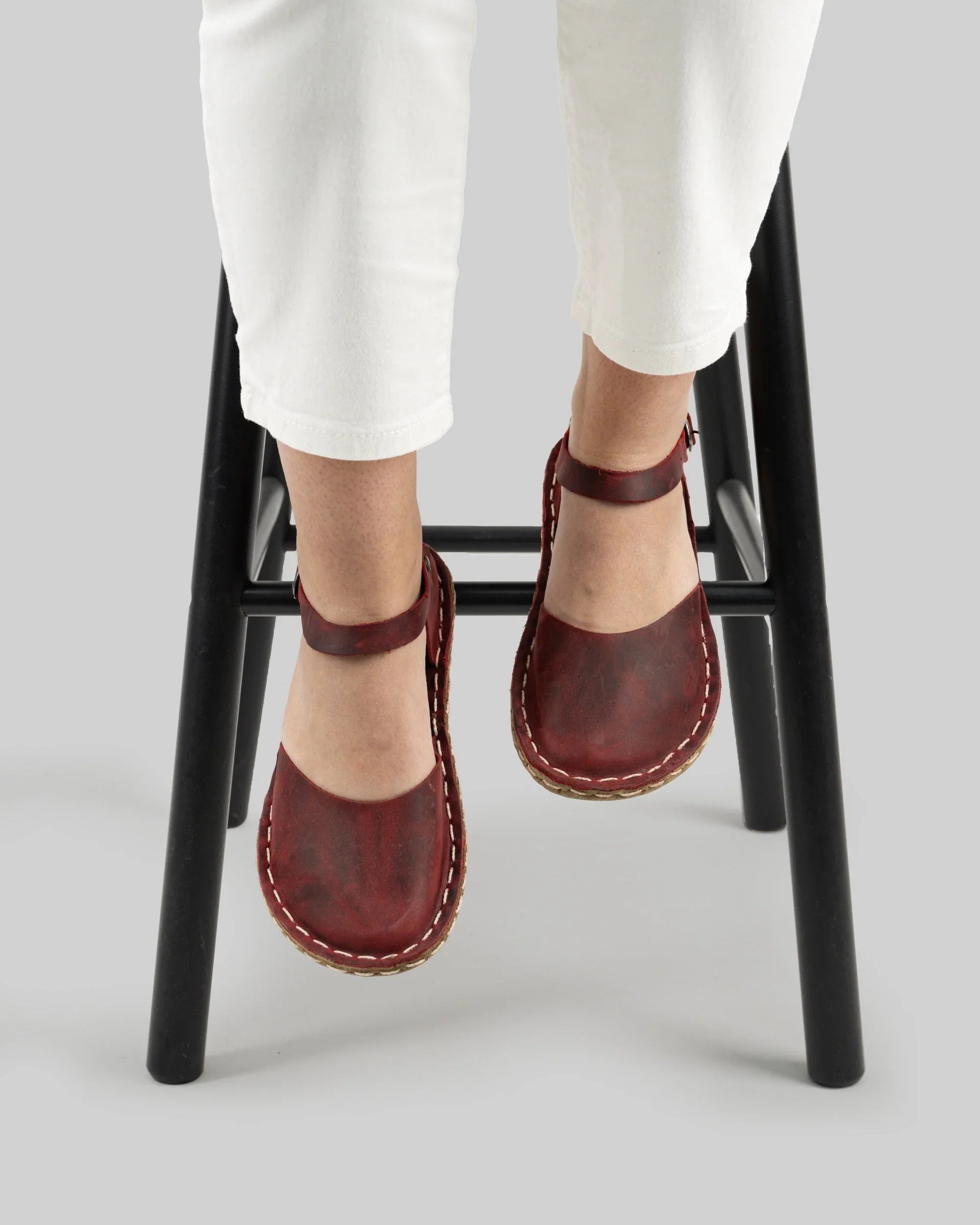 Detail Red Barefoot Sandal - Handcrafted Calf Leather Turkey | Bespoky
