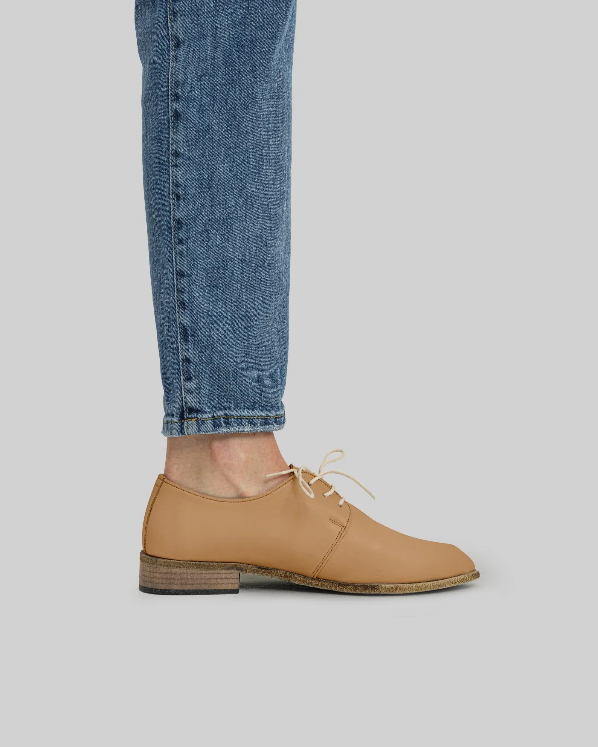 Sohlen-Detail ungefärbter spitzer Oxford-Schuh - Zero Drop Kalbsleder | Bespoky