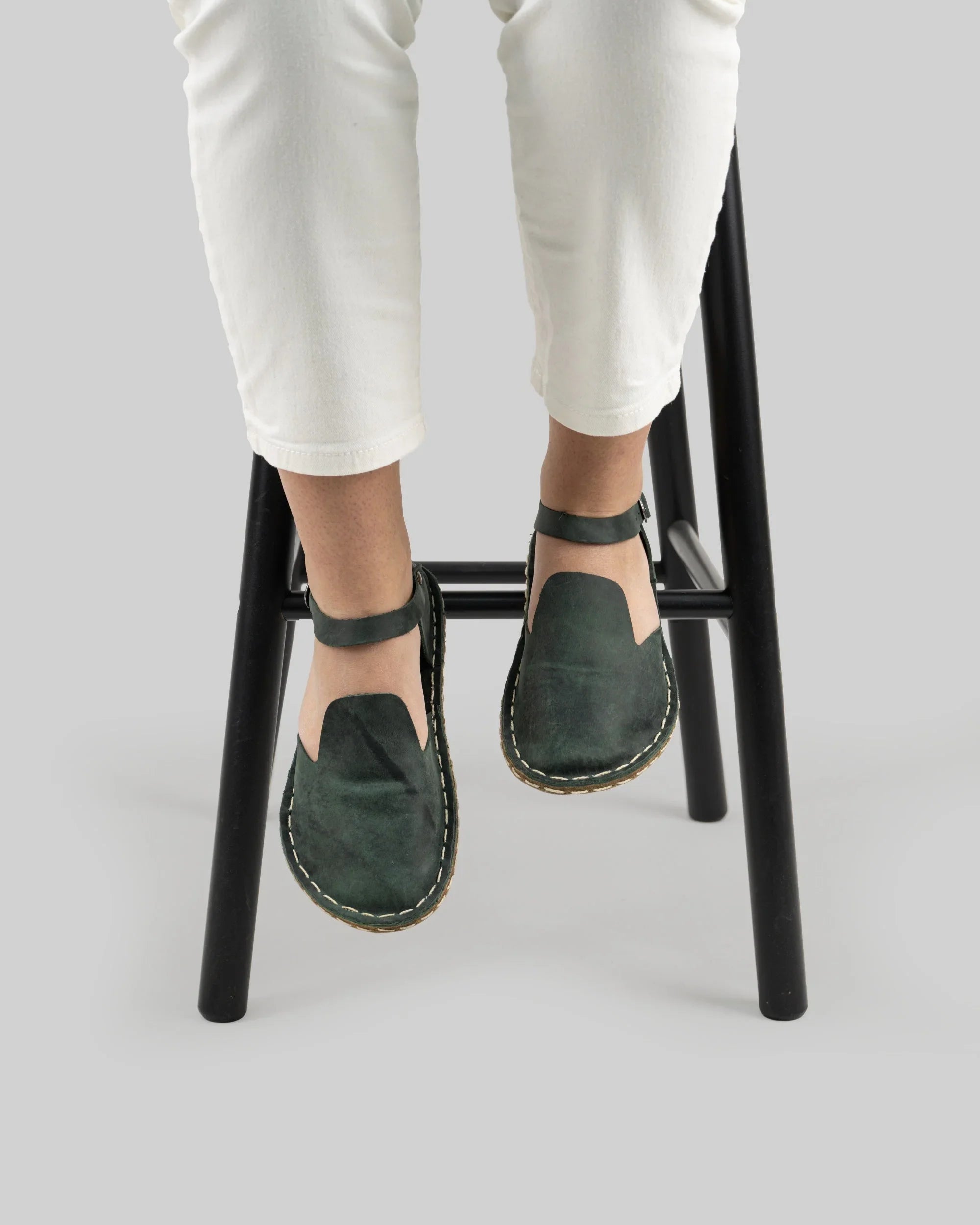 Detail Green Barefoot Sandal - Handcrafted Calf Leather Turkey | Bespoky
