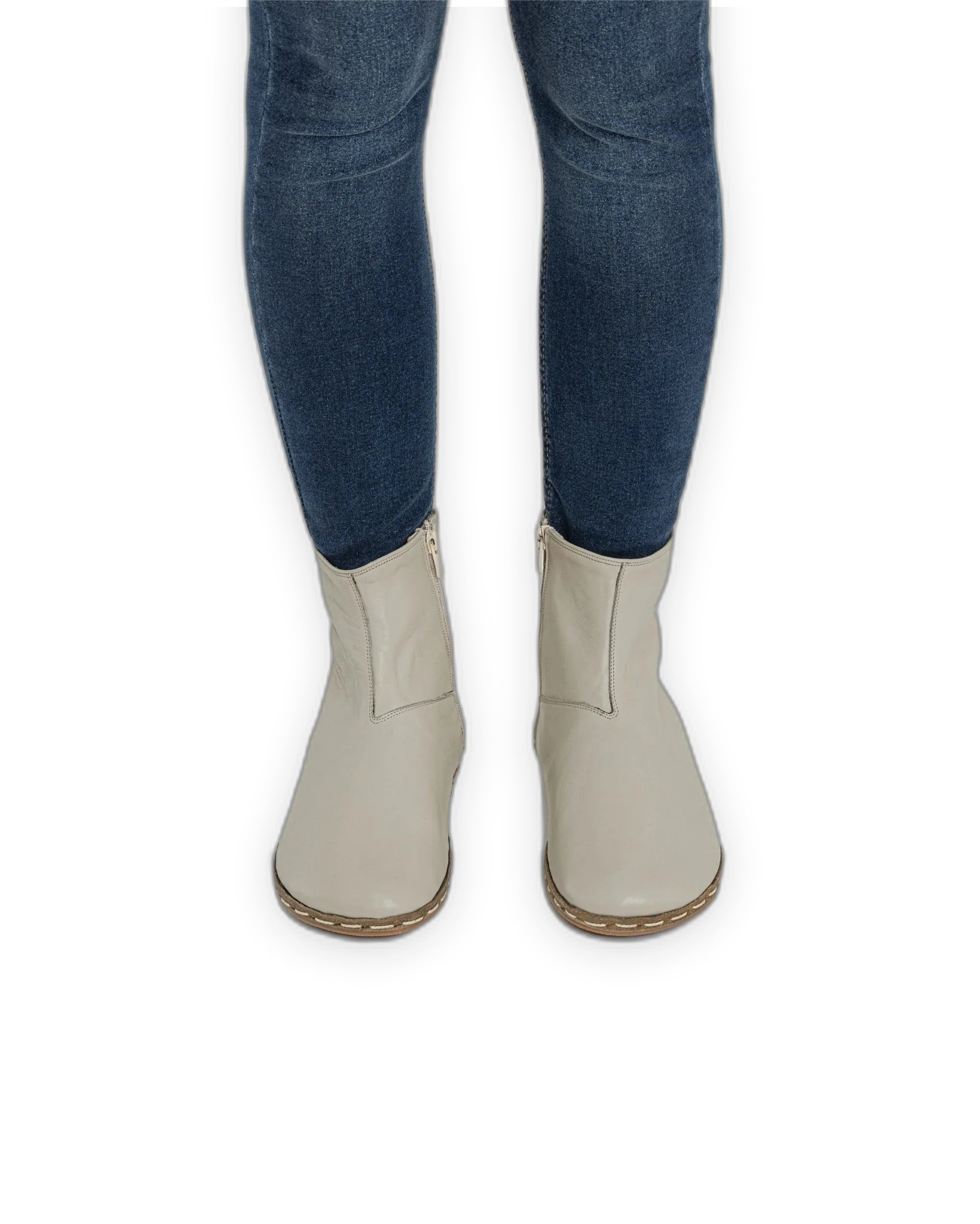 Detail Lucas Beige Chelsea Boots - Handcrafted Calf Leather Turkey | Bespoky