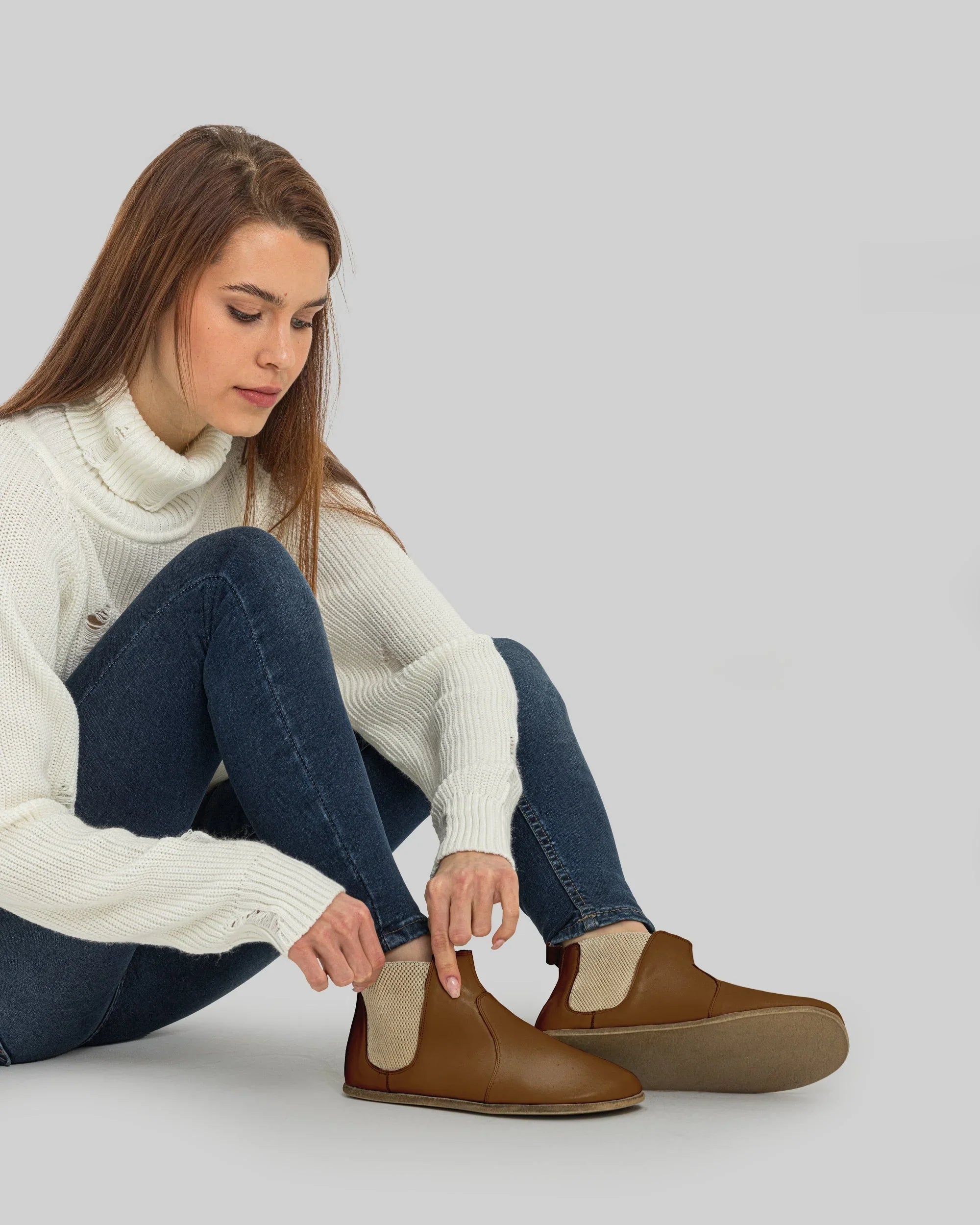 Close-up calf leather - Dark Tan Chelsea Boots Detail | Bespoky