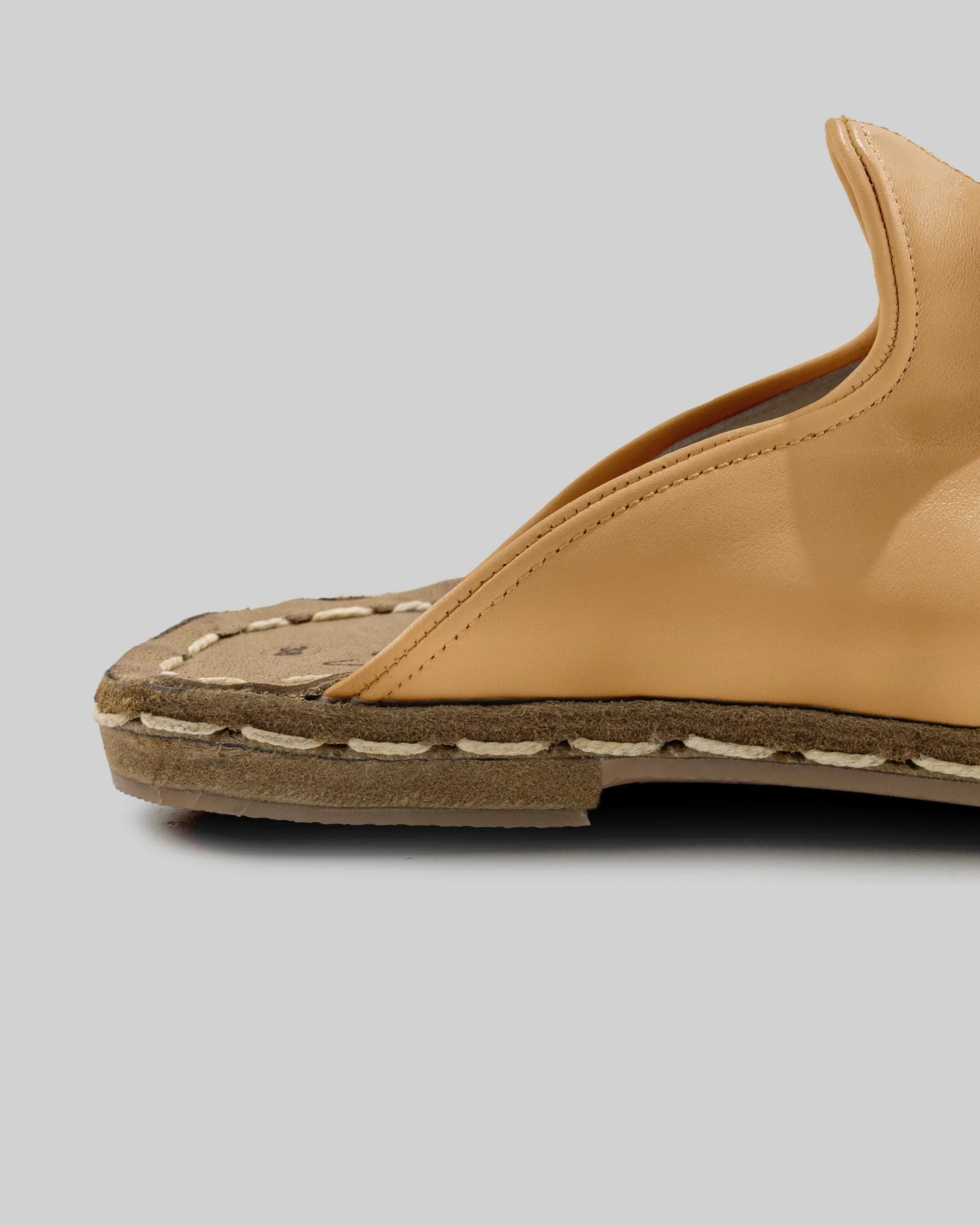Detail Melon Yellow Slippers - Handcrafted Calf Leather Turkey | Bespoky
