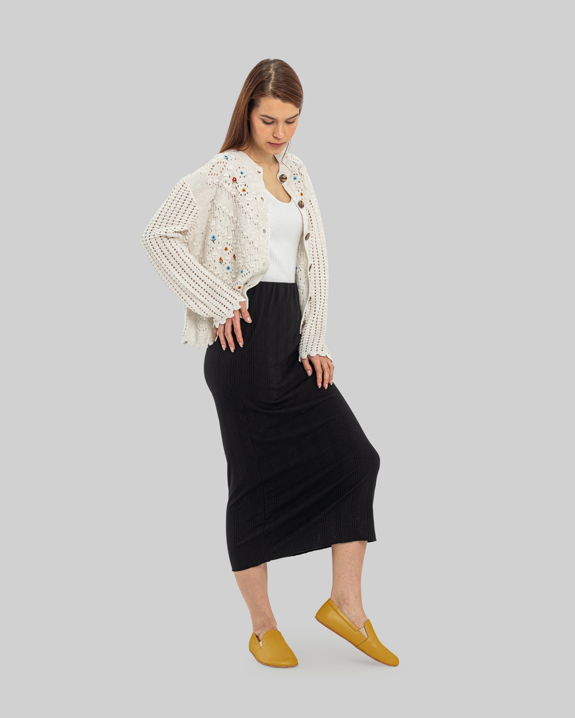 Close-up calf leather - Mustard Barefoot Shoes Detail | Bespoky