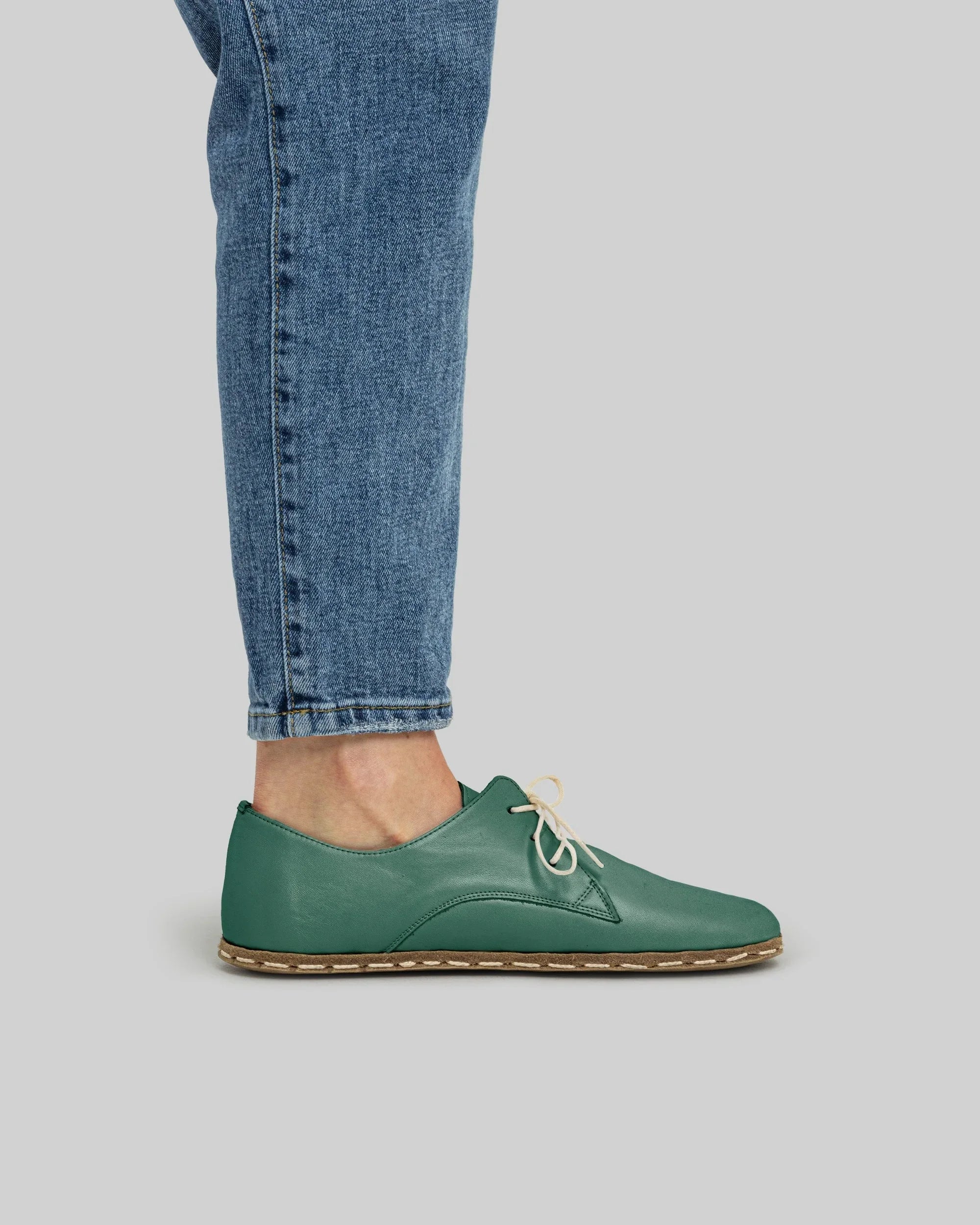 Detail Green Oxford Shoes - Handcrafted Calf Leather Turkey | Bespoky