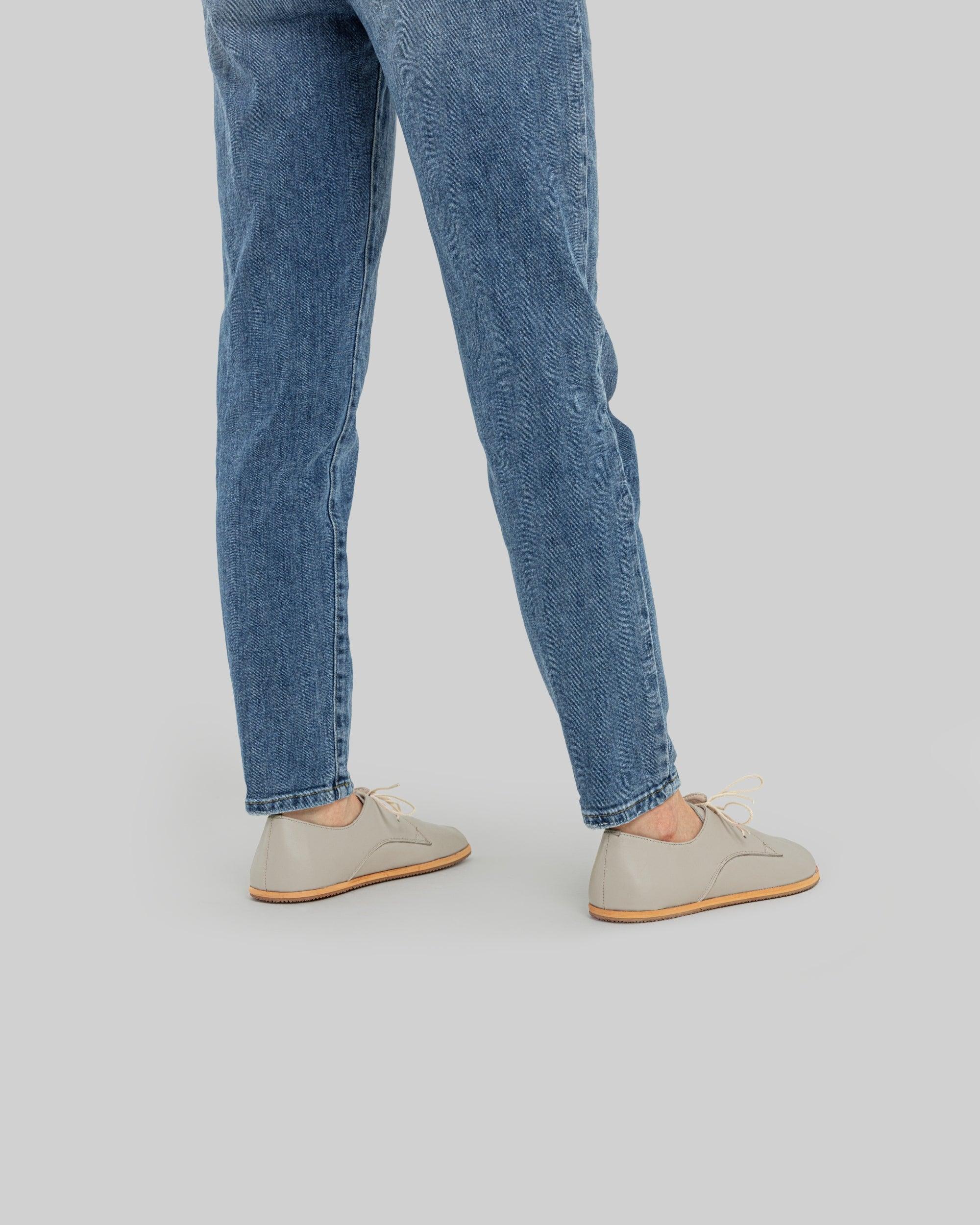 Close-up calf leather - Lucas Beige Oxford Shoes Detail | Bespoky
