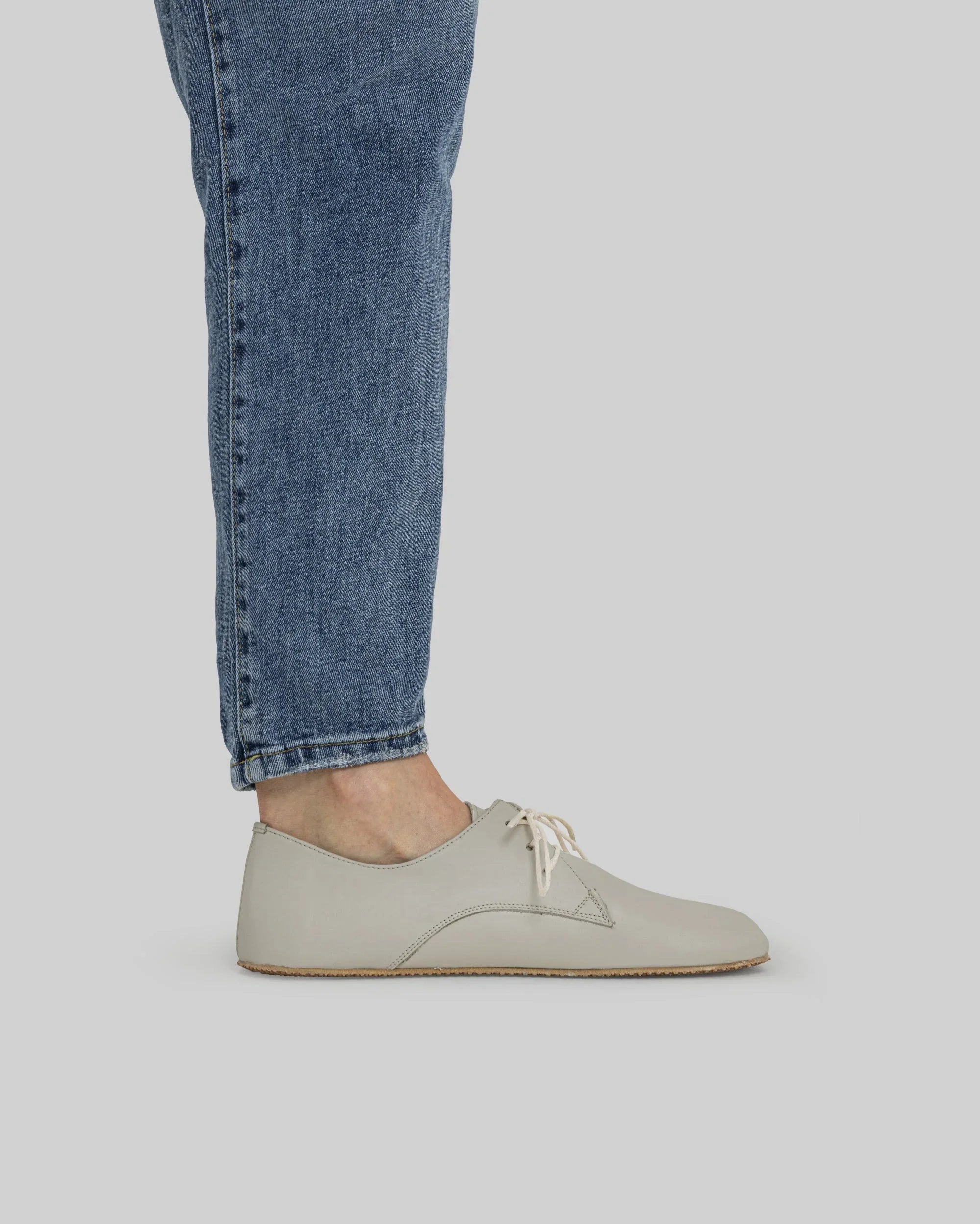 Side view Lucas Beige Oxford Shoes - Calf Leather Zero Drop | Bespoky