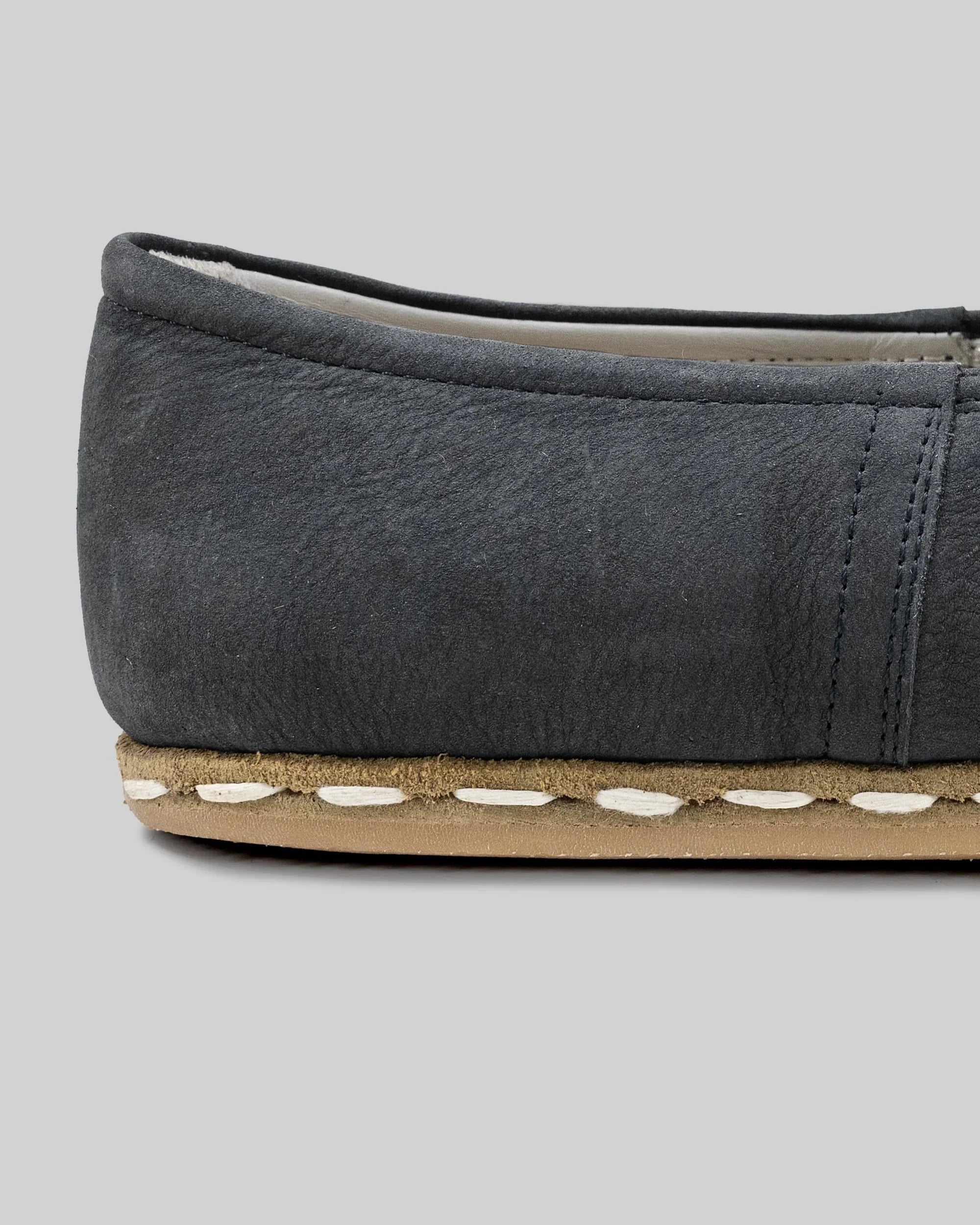 Detail Grey Nubuck Yemeni Shoes - Handcrafted Calf Leather Turkey | Bespoky