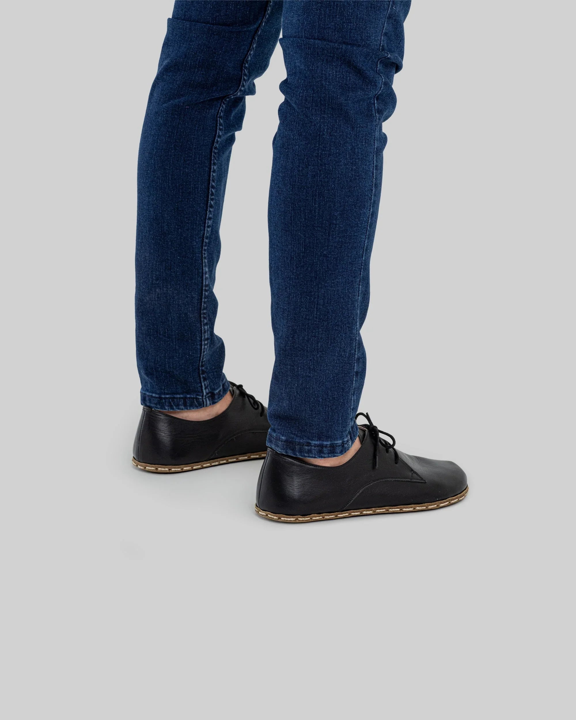 Detail Black Oxford Shoes - Handcrafted Calf Leather Turkey | Bespoky