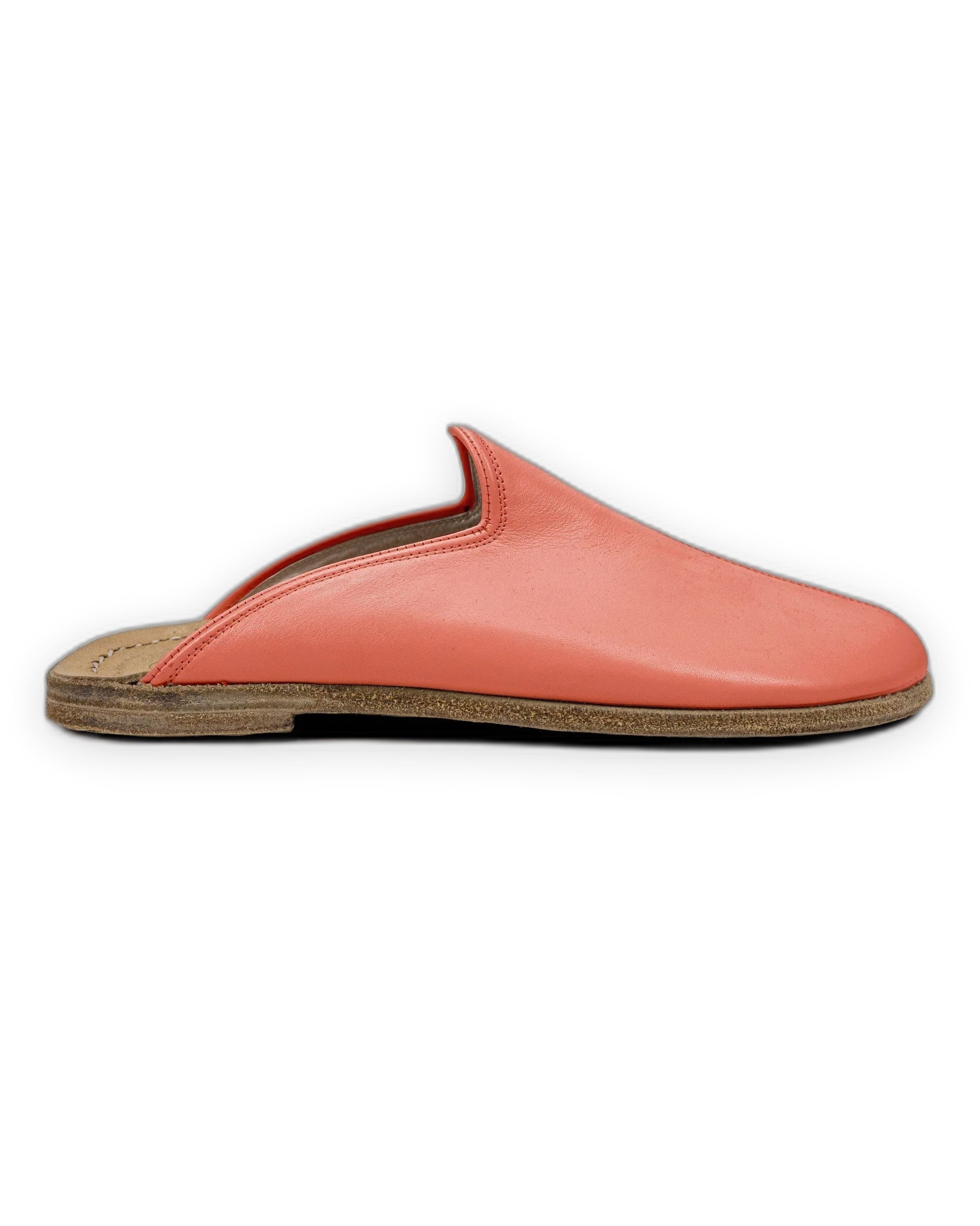 Close-up calf leather - Pomegranate Slippers Detail | Bespoky