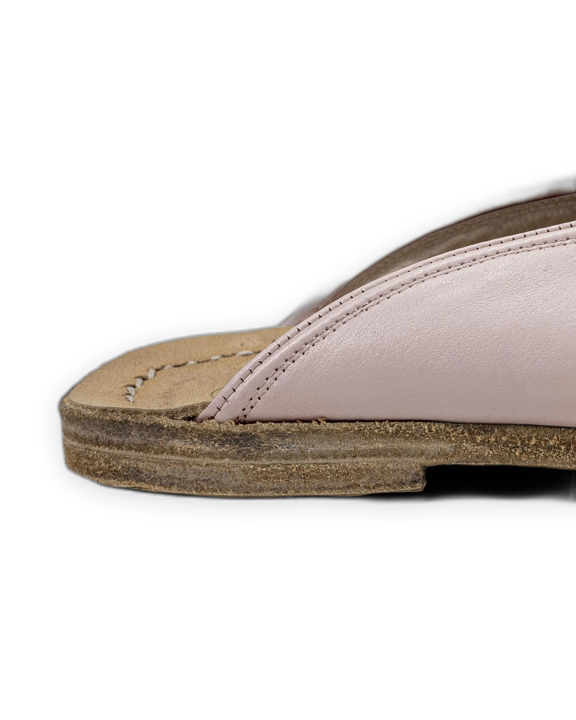 Detail Pink Slippers - Handcrafted Calf Leather Turkey | Bespoky