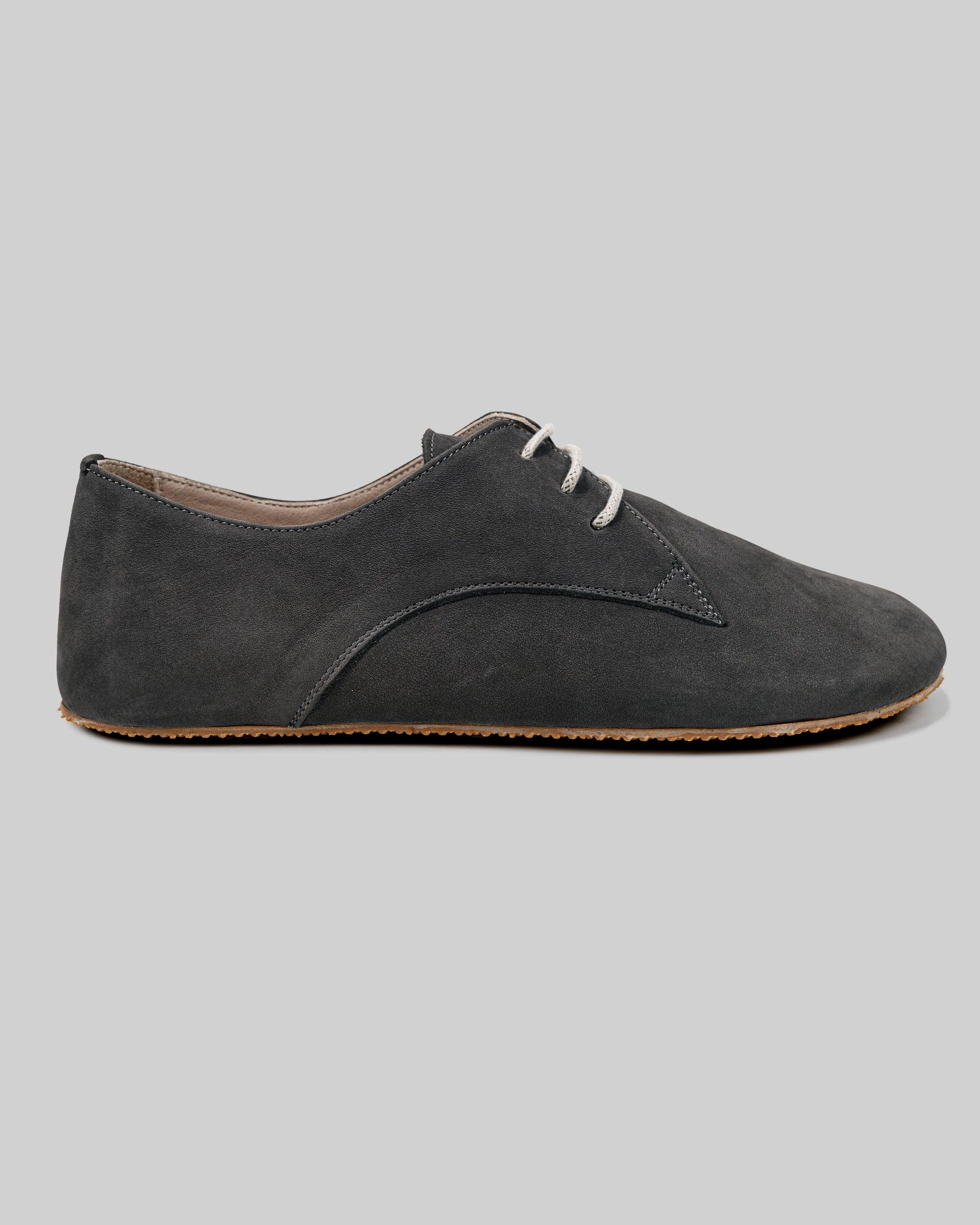 Close-up calf leather - Smoked Oxford Shoes Detail | Bespoky