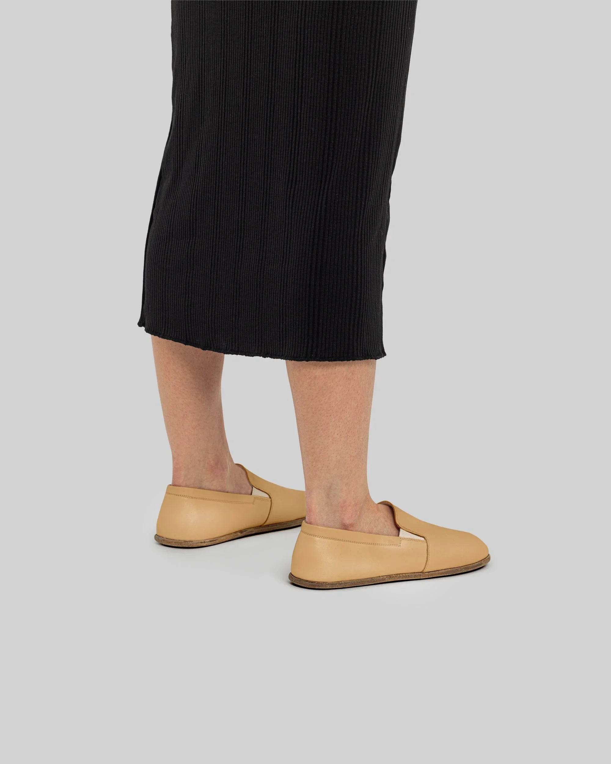 Close-up calf leather - Melon Yellow Barefoot Shoes Detail | Bespoky