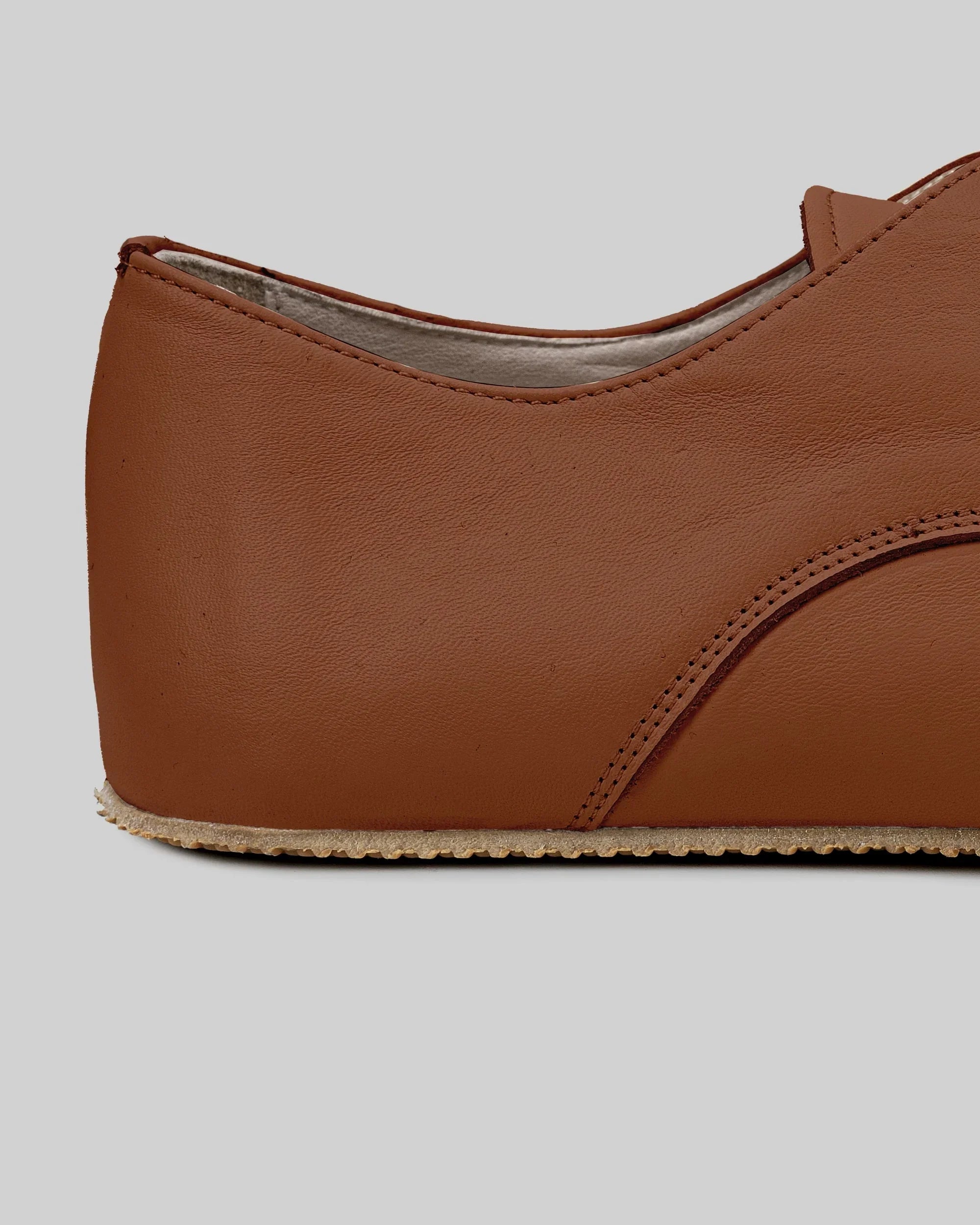 Detail Dark Brown Oxford Shoes - Handcrafted Calf Leather Turkey | Bespoky