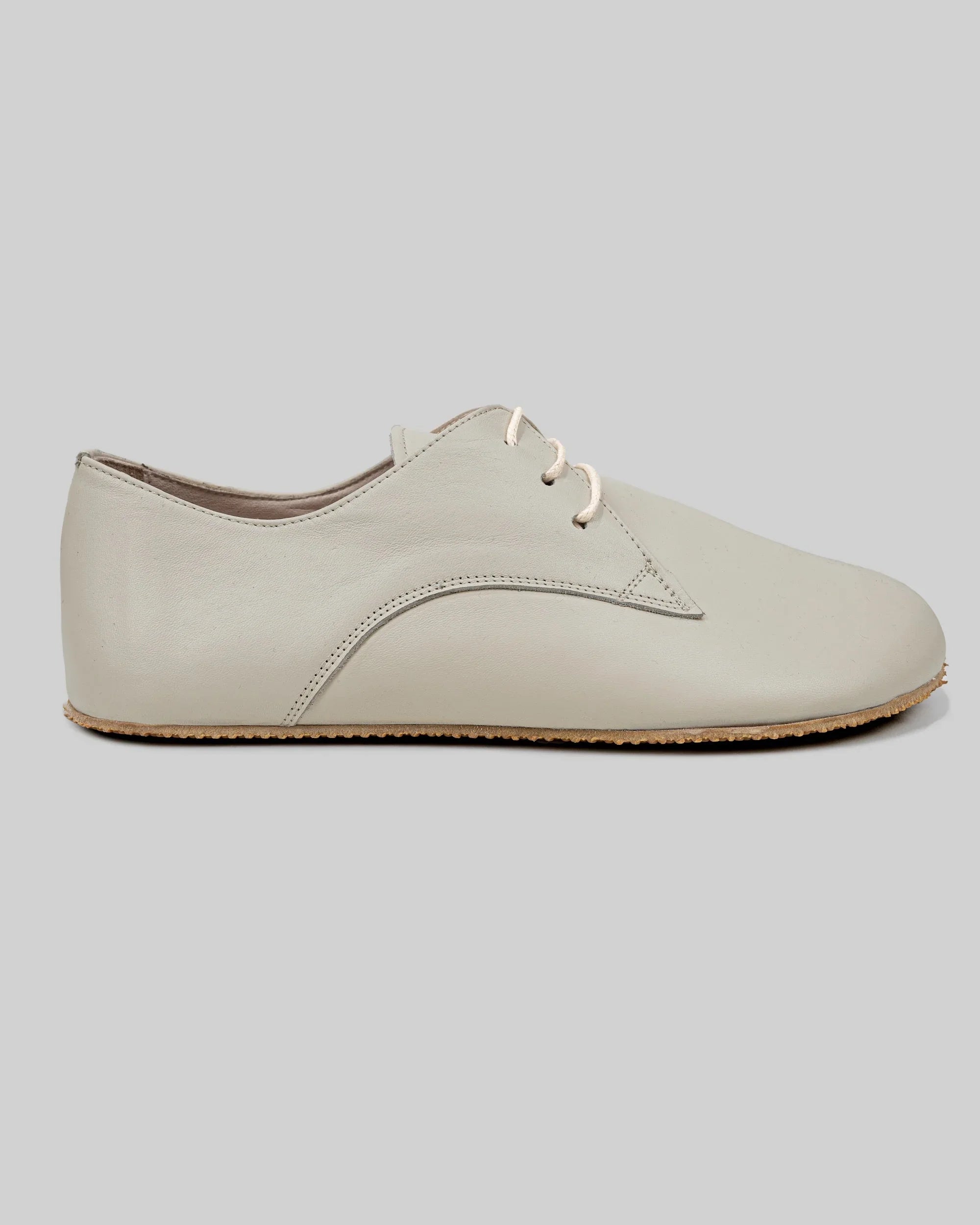 Close-up calf leather - Lucas Beige Oxford Shoes Detail | Bespoky