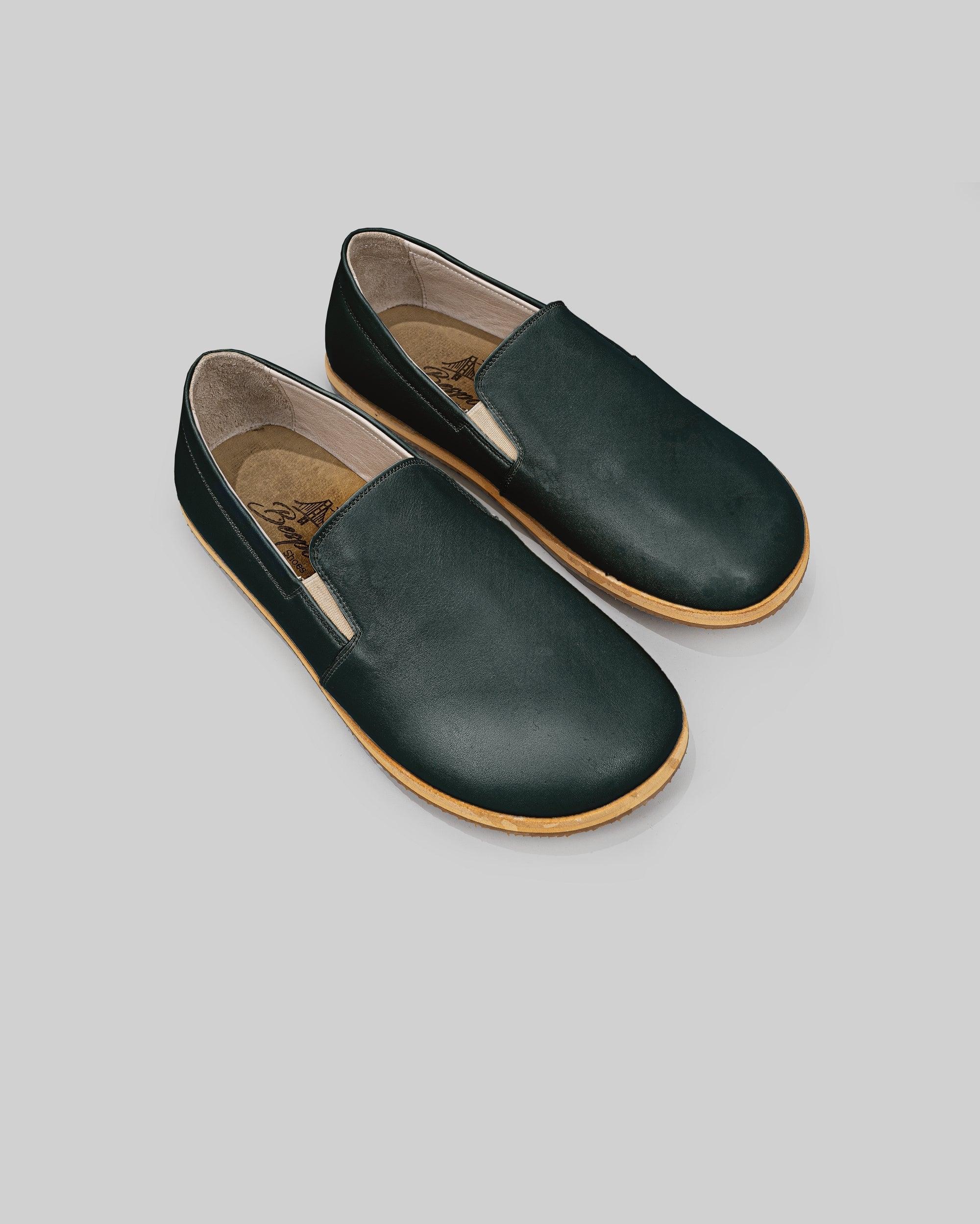 Men's Dark Green Barefoot Shoes - Handcrafted Calf Leather Wide Toe Box | Bespoky