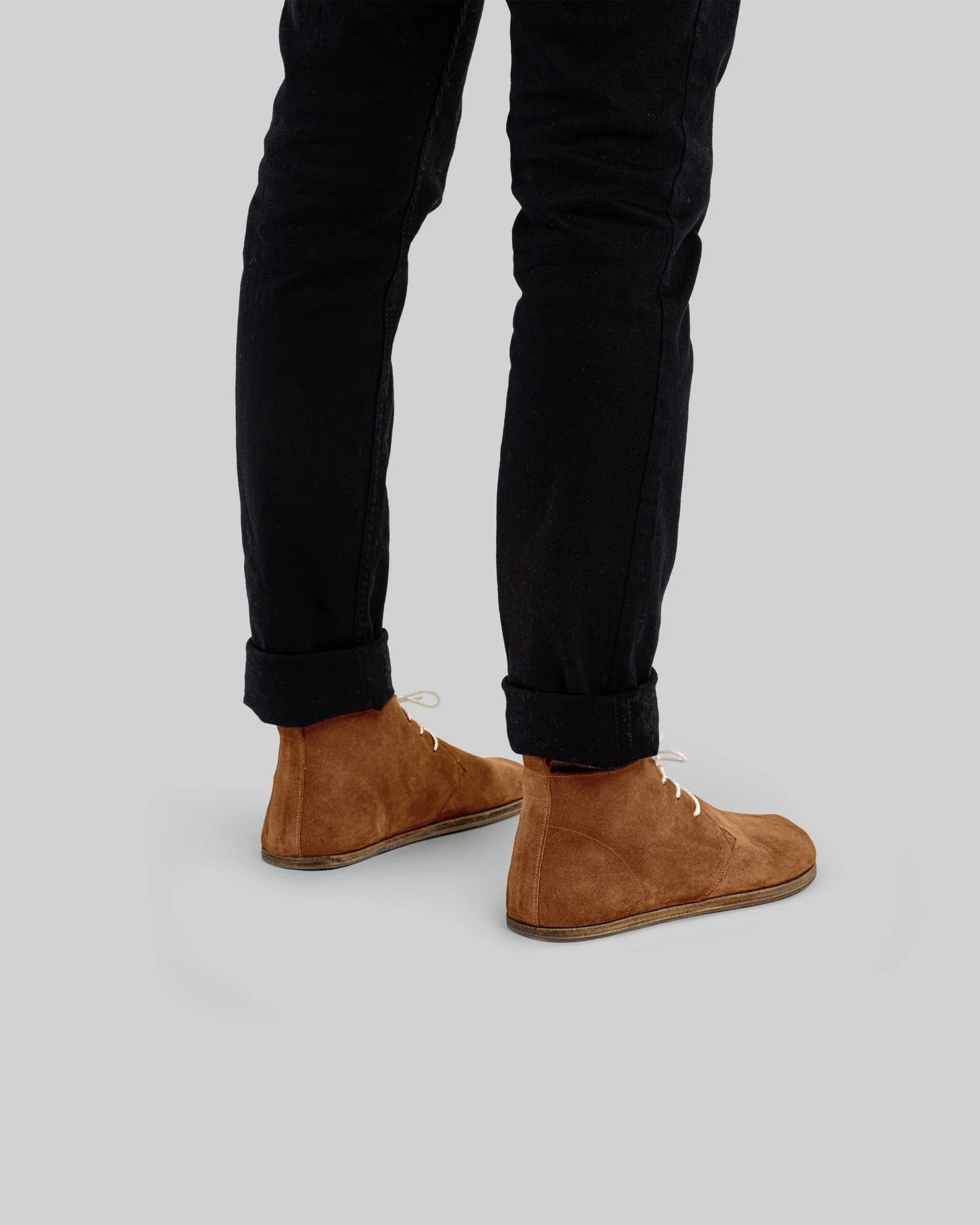 Close-up calf leather - Suede Ankle Boots Detail | Bespoky