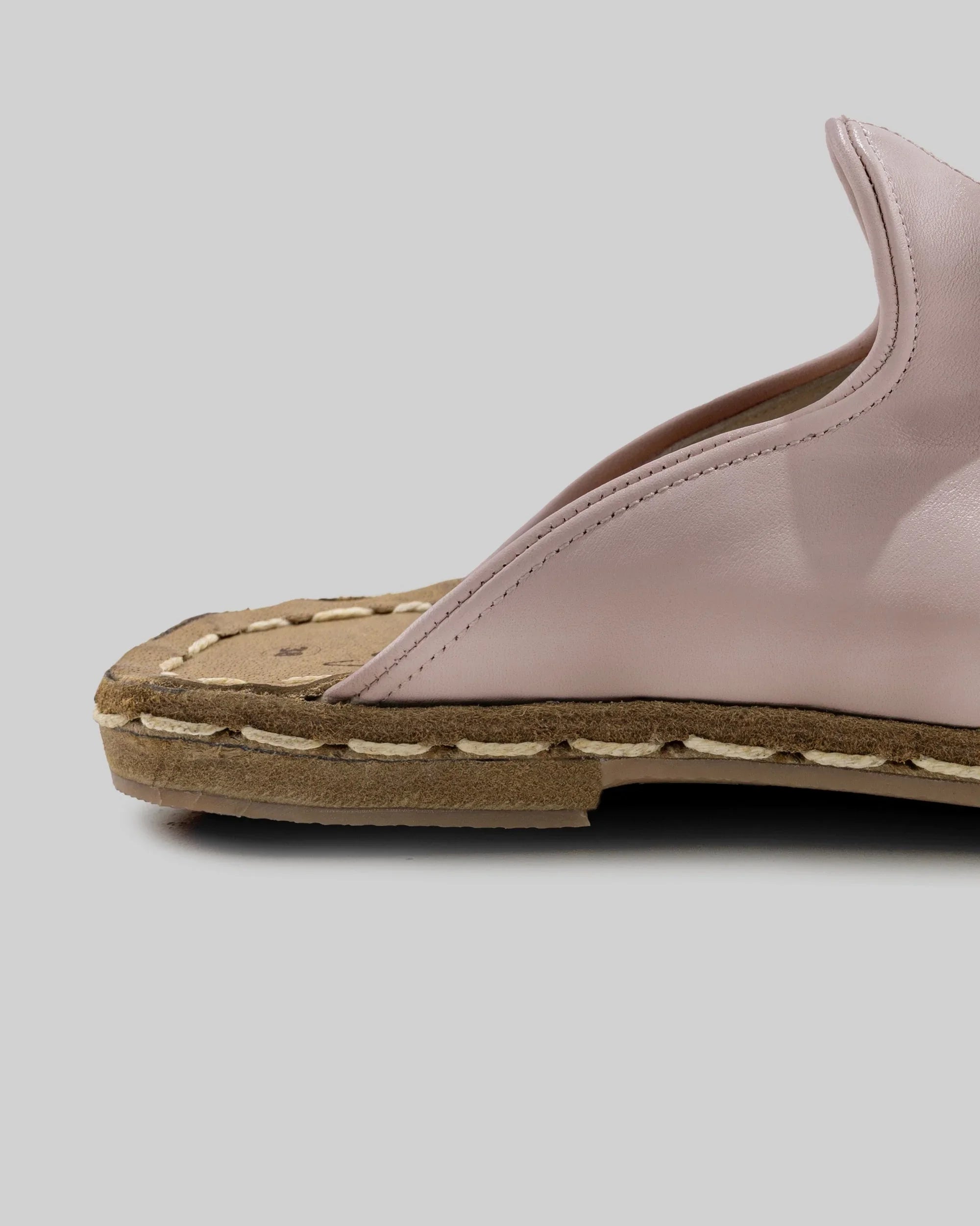 Detail Pink Slippers - Handcrafted Calf Leather Turkey | Bespoky