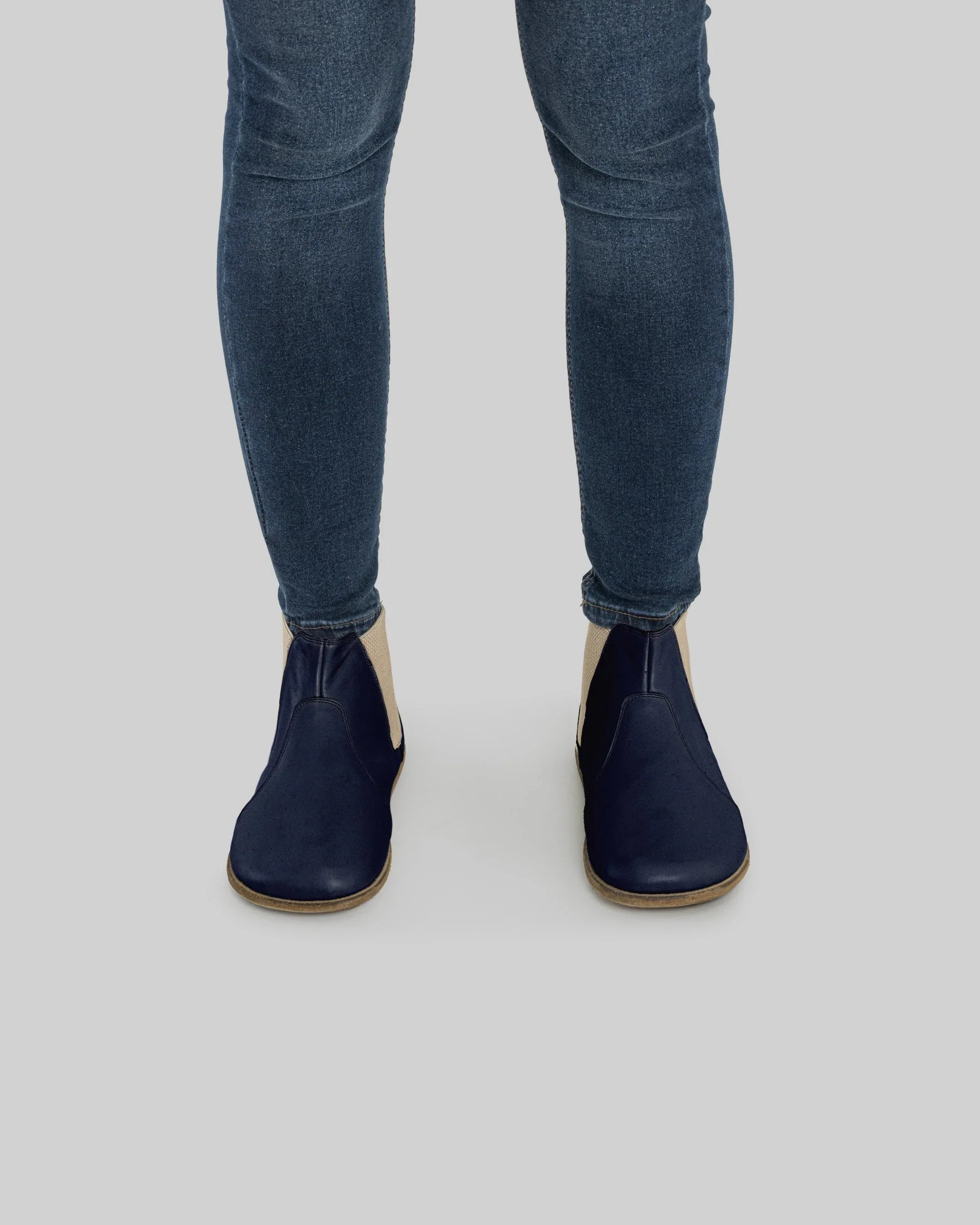 Detail Navy Blue Chelsea Boots - Handcrafted Calf Leather Turkey | Bespoky