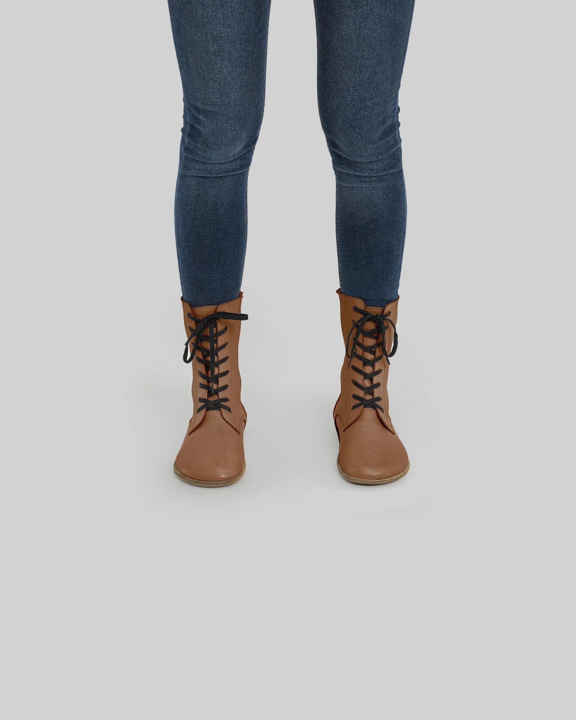 Close-up calf leather - Tan Barefoot Boot Detail | Bespoky