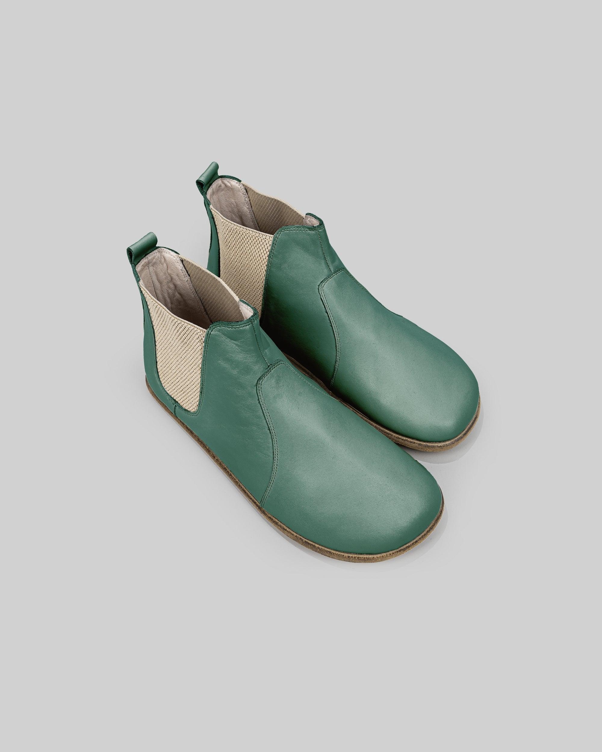 Men's Green Chelsea Boots - Handcrafted Calf Leather Wide Toe Box | Bespoky