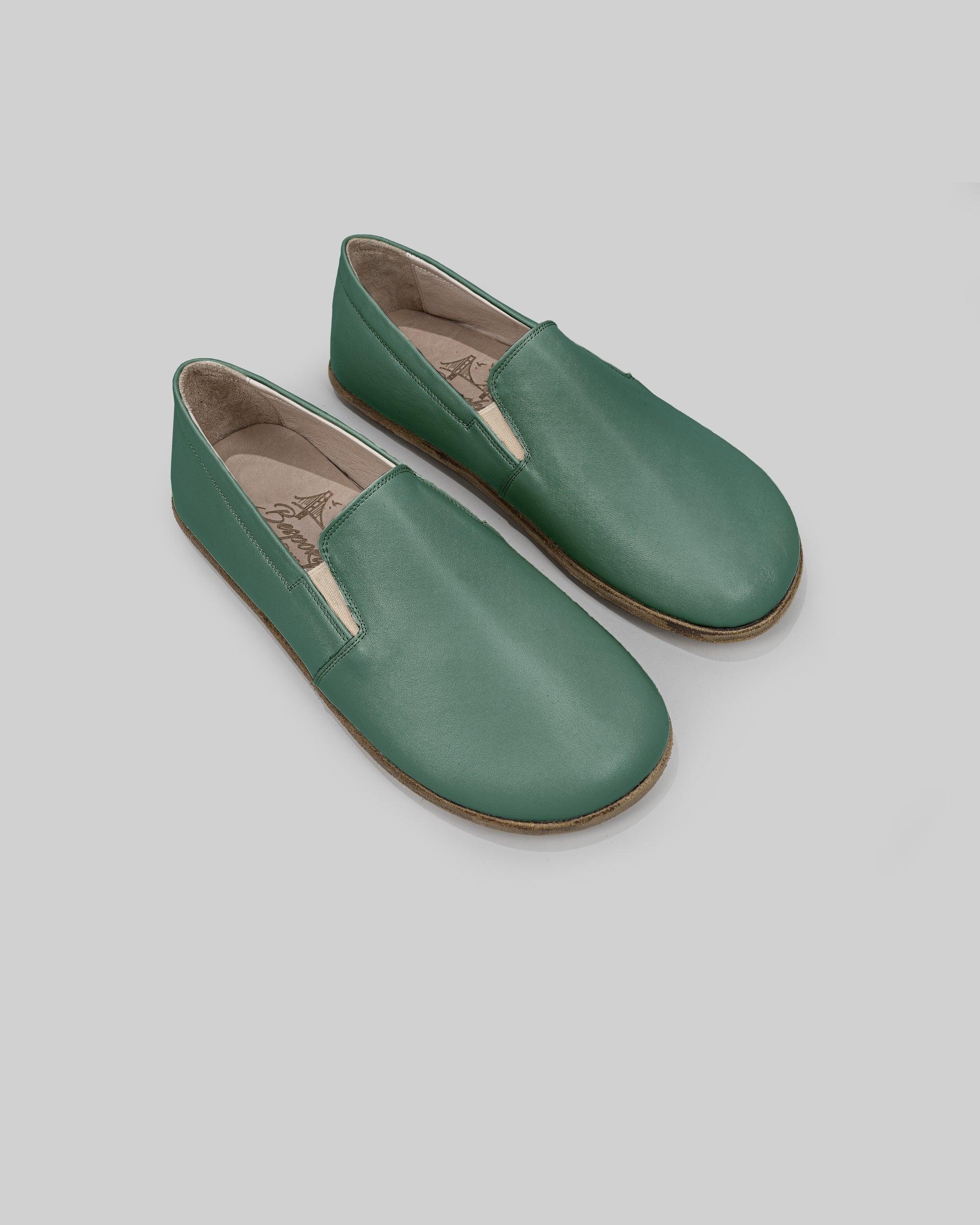 Men's Green Barefoot Shoes - Handcrafted Calf Leather Wide Toe Box | Bespoky