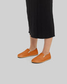 Close-up calf leather - Orange Barefoot Shoes Detail | Bespoky