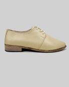 Detail Yellow Pointed Toe Oxford - Handcrafted Calf Leather Turkey | Bespoky