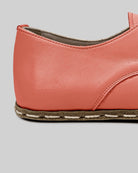 Close-up calf leather - Pomegranate Oxford Shoes Detail | Bespoky