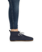 Close-up calf leather - Navy Nubuck Ankle Boots Detail | Bespoky