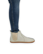 Close-up calf leather - Lucas Beige Chelsea Boots Detail | Bespoky