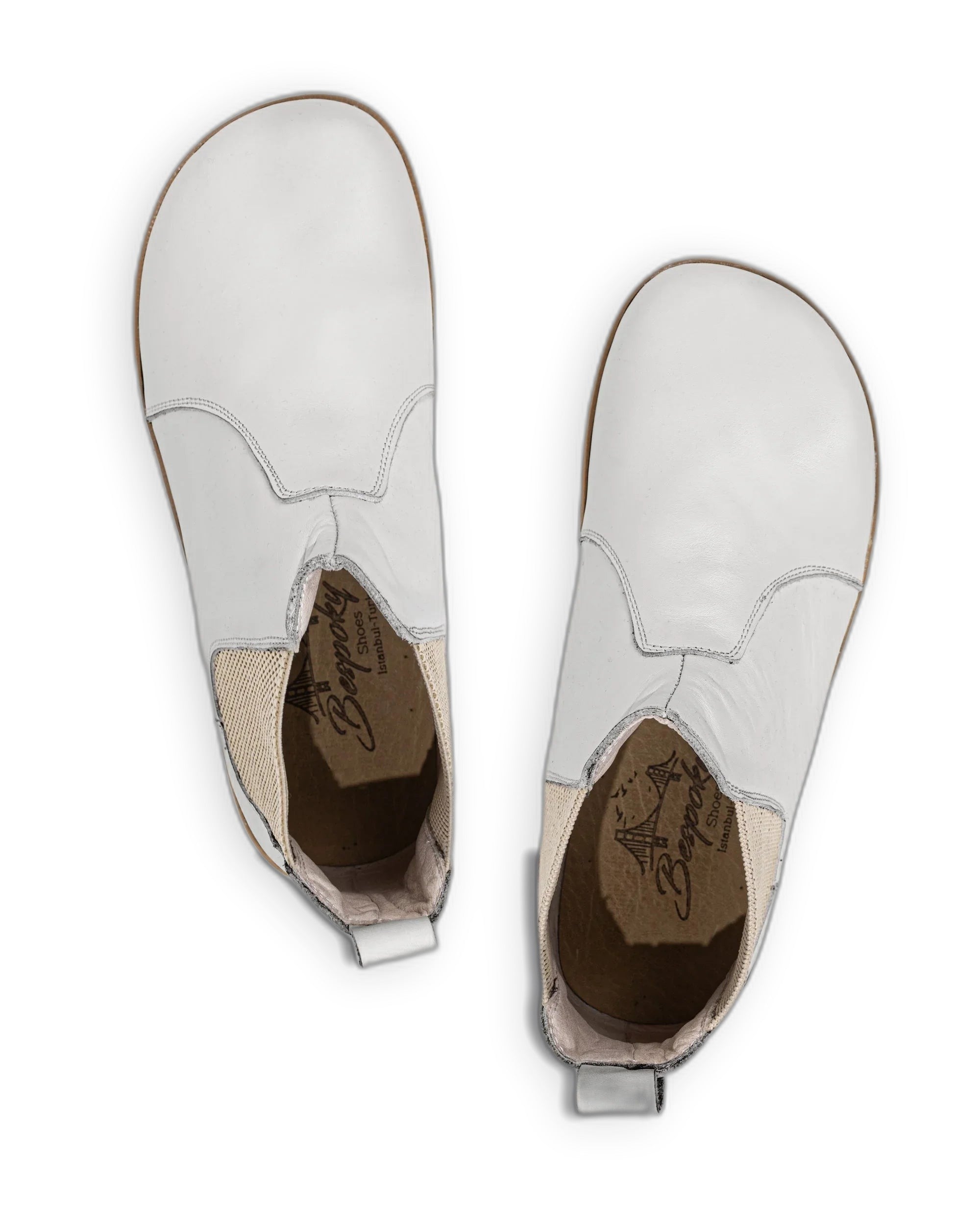 Close-up calf leather - White Chelsea Boots Detail | Bespoky