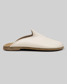 Close-up calf leather - Cream Slippers Detail | Bespoky