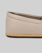 Close-up calf leather - Beige Barefoot Shoes Detail | Bespoky