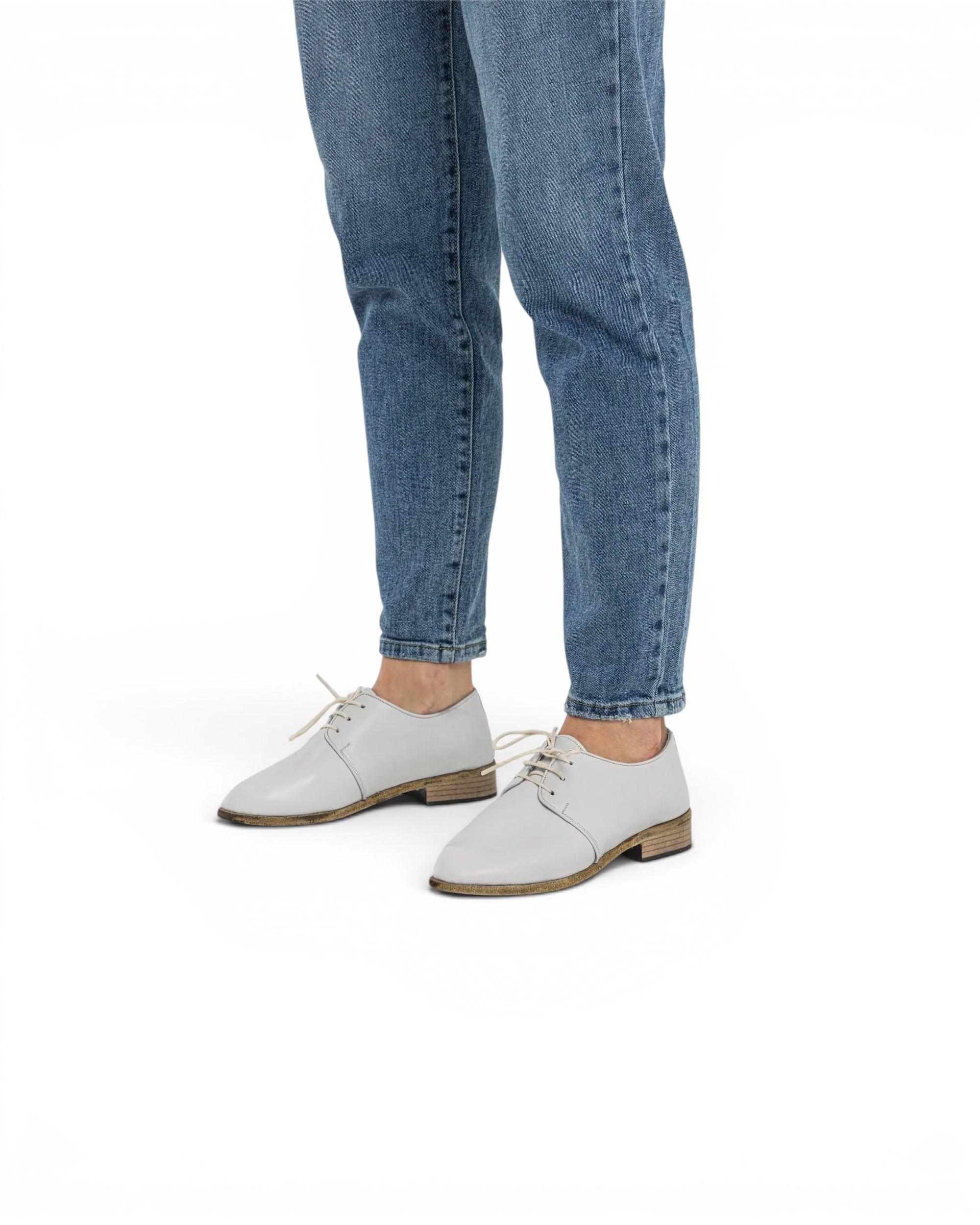 Side view White Pointed Toe Oxford - Calf Leather Zero Drop | Bespoky