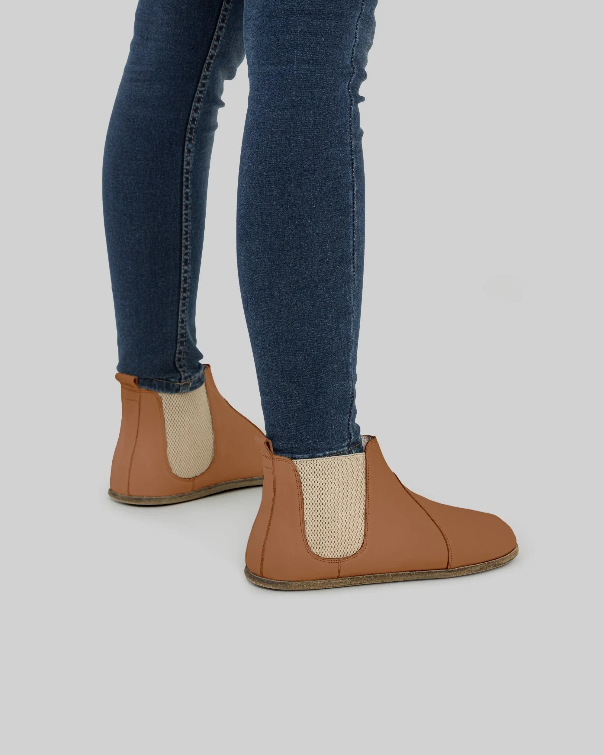 Detail Tan Chelsea Boots - Handcrafted Calf Leather Turkey | Bespoky