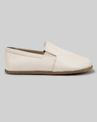 Close-up calf leather - Cream Barefoot Shoes Detail | Bespoky