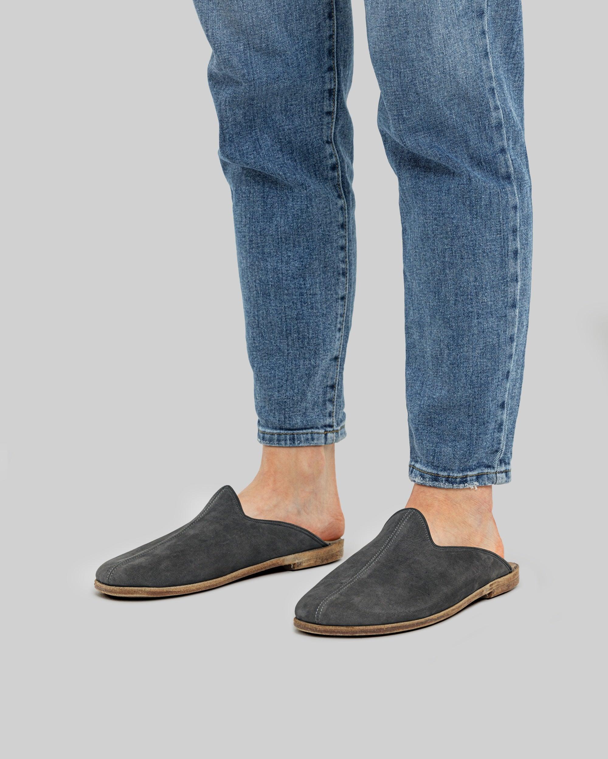 Detail Smoked Nubuck Shearling Slippers - Handcrafted Calf Leather Turkey | Bespoky
