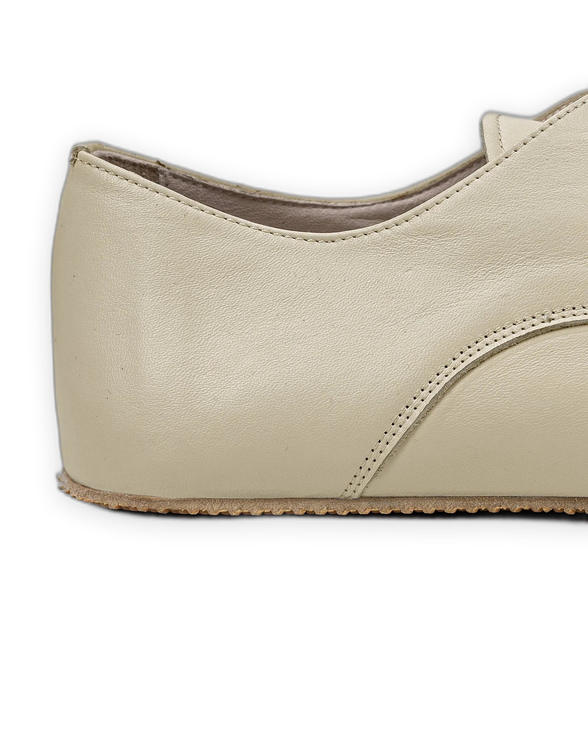 Detail Beige Oxford Shoes - Handcrafted Calf Leather Turkey | Bespoky