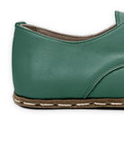 Close-up calf leather - Green Oxford Shoes Detail | Bespoky