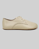 Close-up calf leather - Beige Oxford Shoes Detail | Bespoky