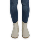 Detail Lucas Beige Chelsea Boots - Handcrafted Calf Leather Turkey | Bespoky